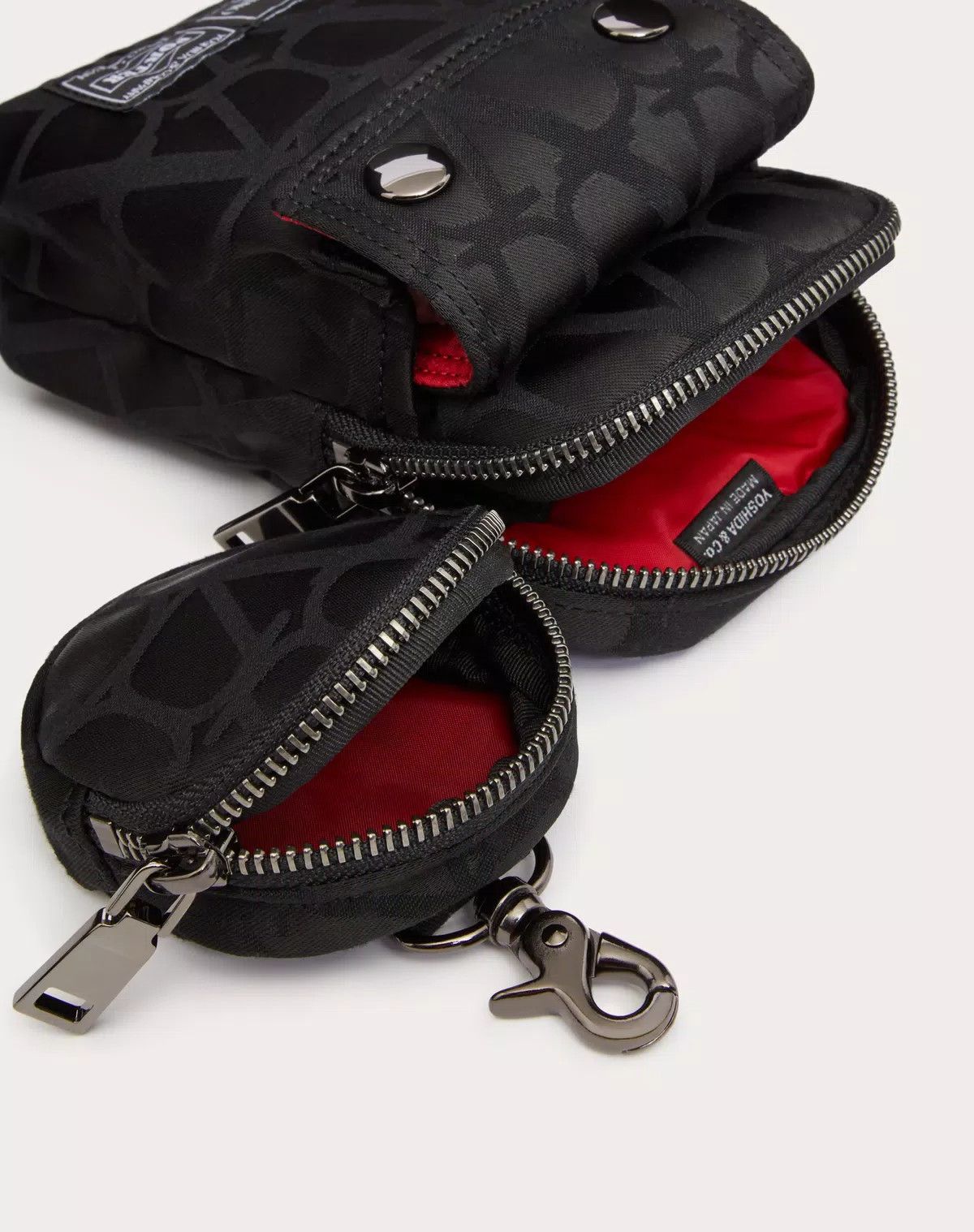 Valentino oc11z0625 Size: 25/Porter Shoulder Pouch in Black Size ONE SIZE - 7 Thumbnail
