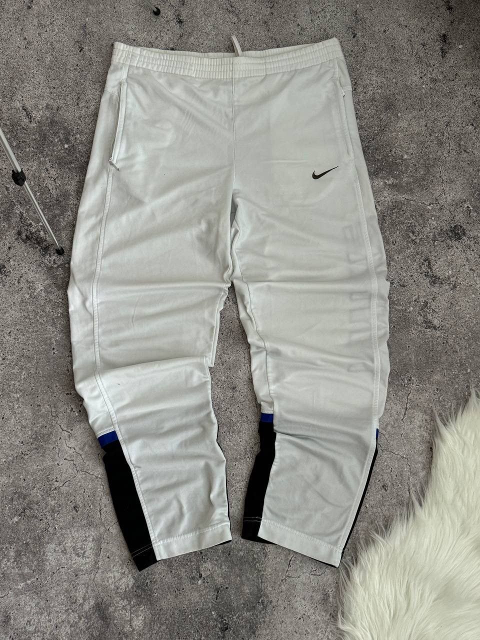 Nike Vintage Nike big swoosh Y2K white baggy pants Size US 30 / EU 46 - 7 Thumbnail