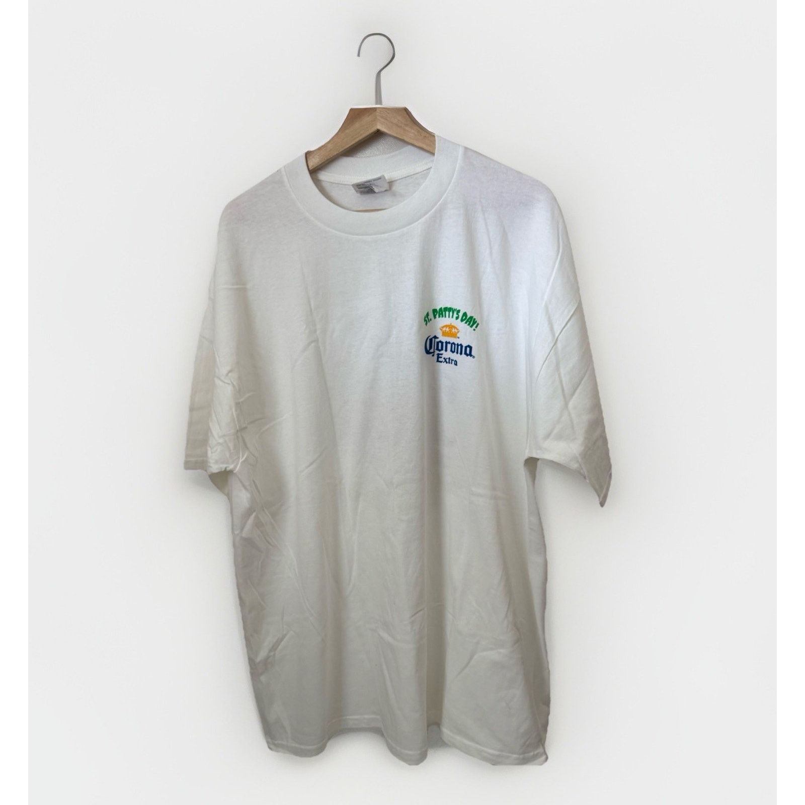 Jerzees Corona Extra T-Shirt Partying Leprechauns Mexicauns Beer Size US XL / EU 56 / 4 - 2 Thumbnail