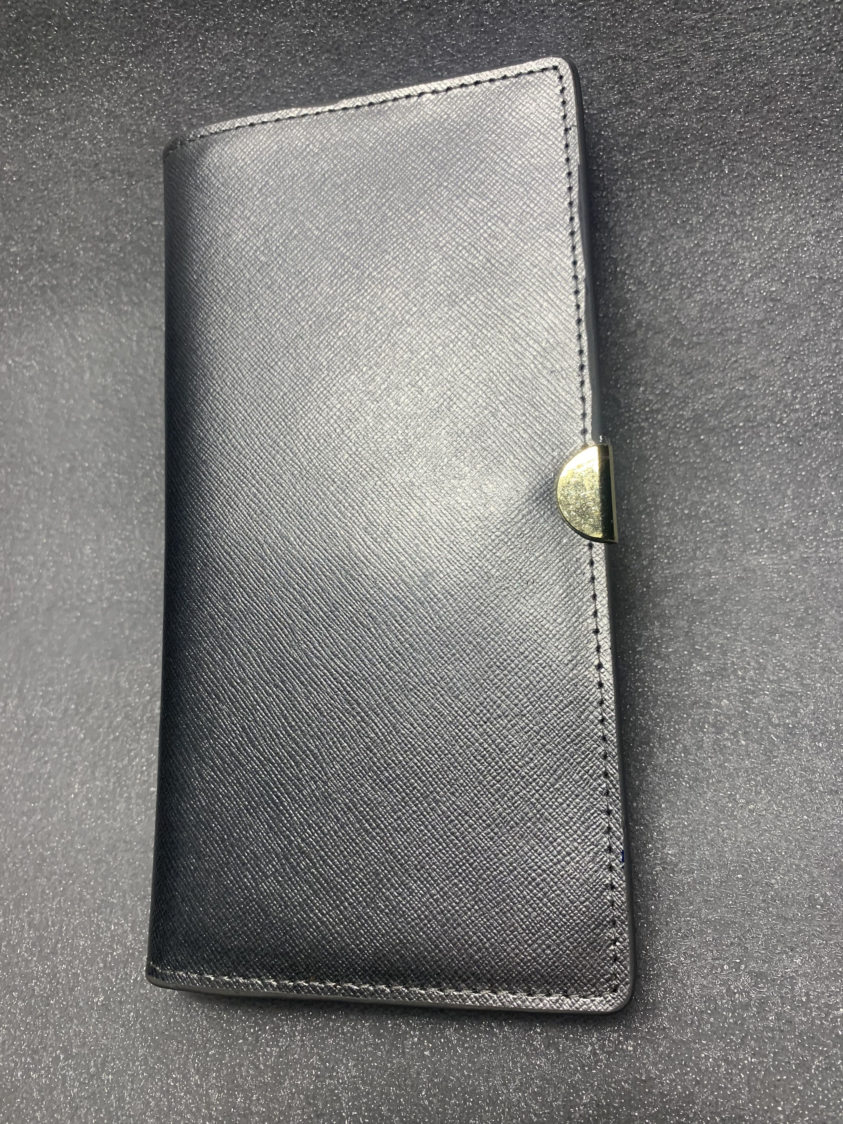 Neiman Marcus Silver BiFold Wallet NWT Size ONE SIZE - 4 Thumbnail
