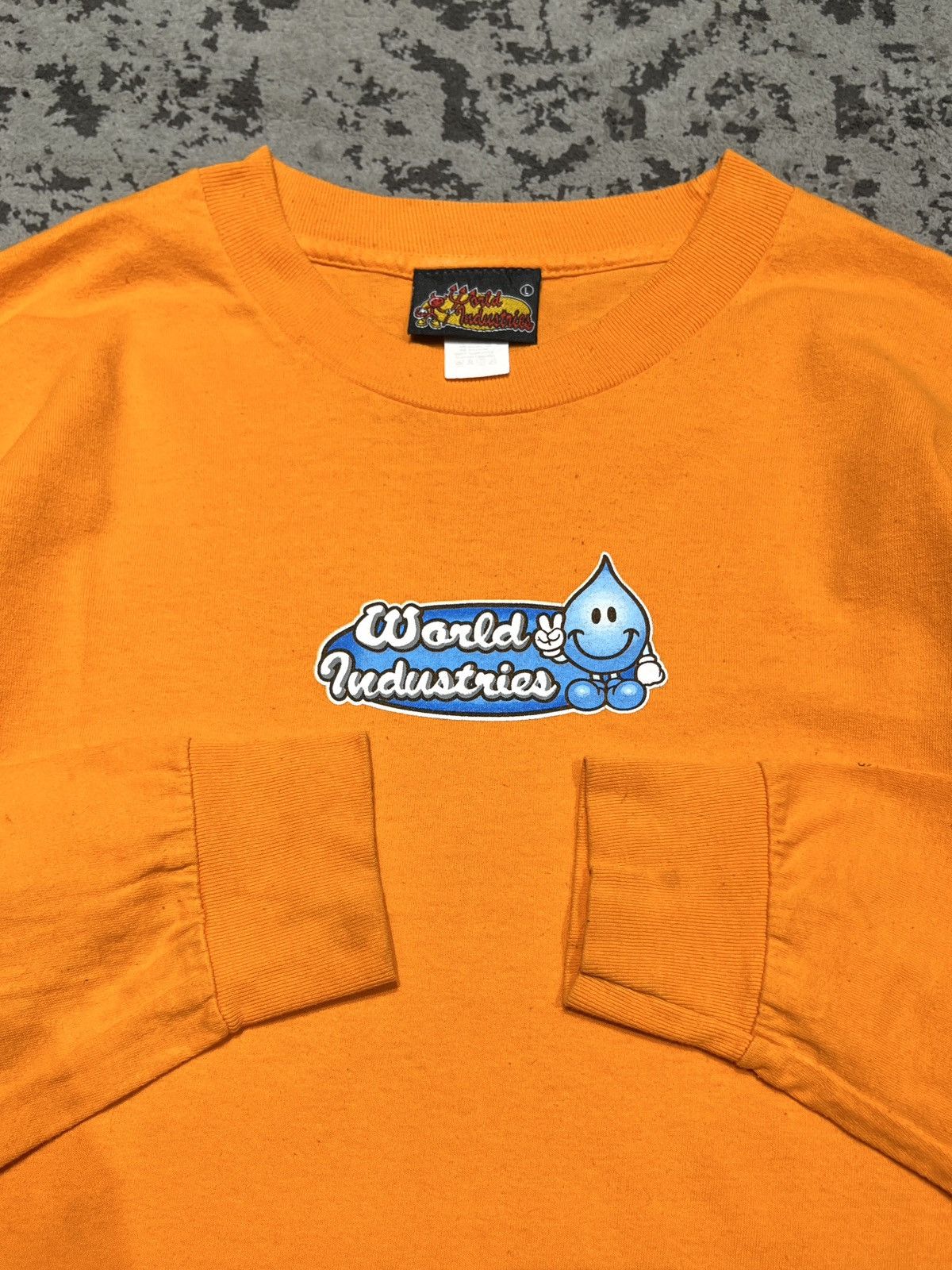 Vintage World Industries “Wet Willy” Logo