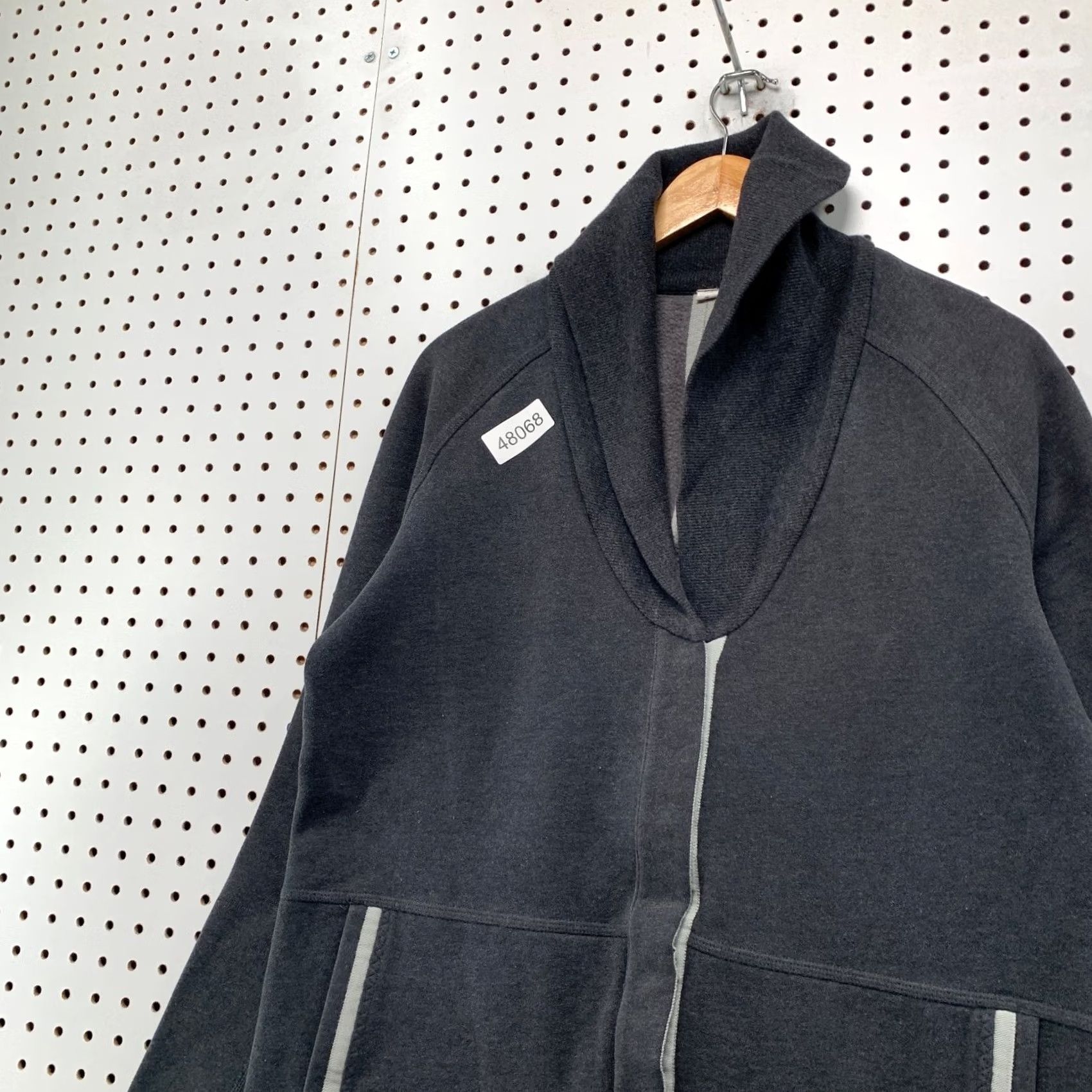 Lululemon Lululemon Cardigan Sweatshirt Womens Size 10 Yin To My Yang Fleece Reflective Size XXS / US 00 / IT 34 - 4 Thumbnail