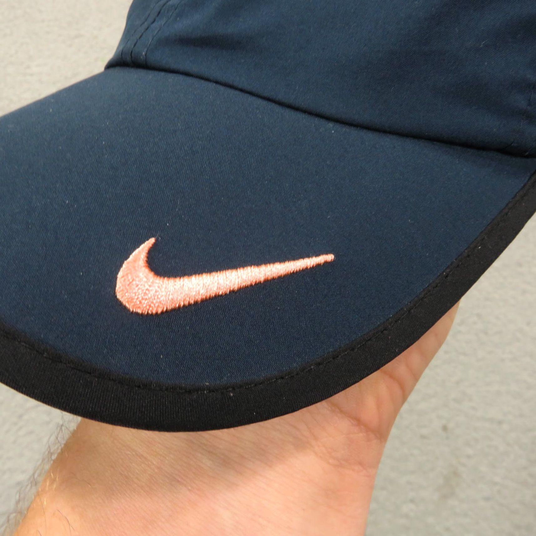 Nike Nike Hat Strap Back Navy Atomic Pink Featherlight Rafael Nadal 2013 US OPEN Men One Size Blue Baseball Cap Adjustable Lightweight Size ONE SIZE - 3 Thumbnail