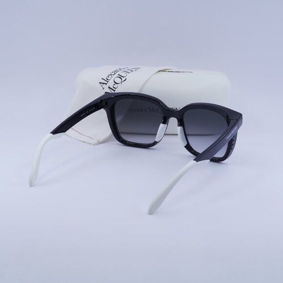 Alexander McQueen 🕶️ New Alexander McQueen AM0295SK 002 Black Sunglasses Size ONE SIZE - 8 Thumbnail