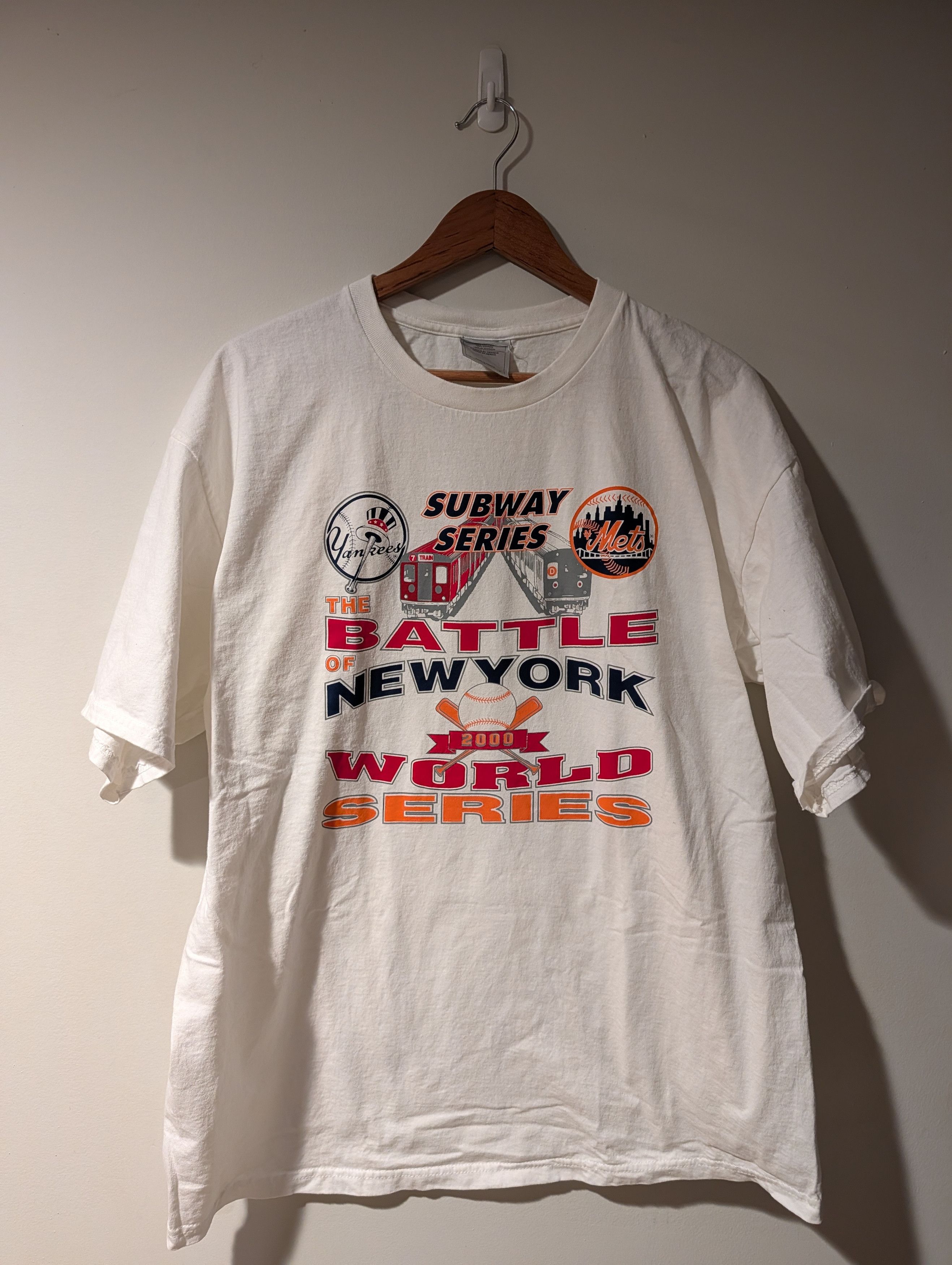 MLB MLB World Series New York Yankees Mets Vintage T Shirt Size US L / EU 52-54 / 3 - 1 Thumbnail