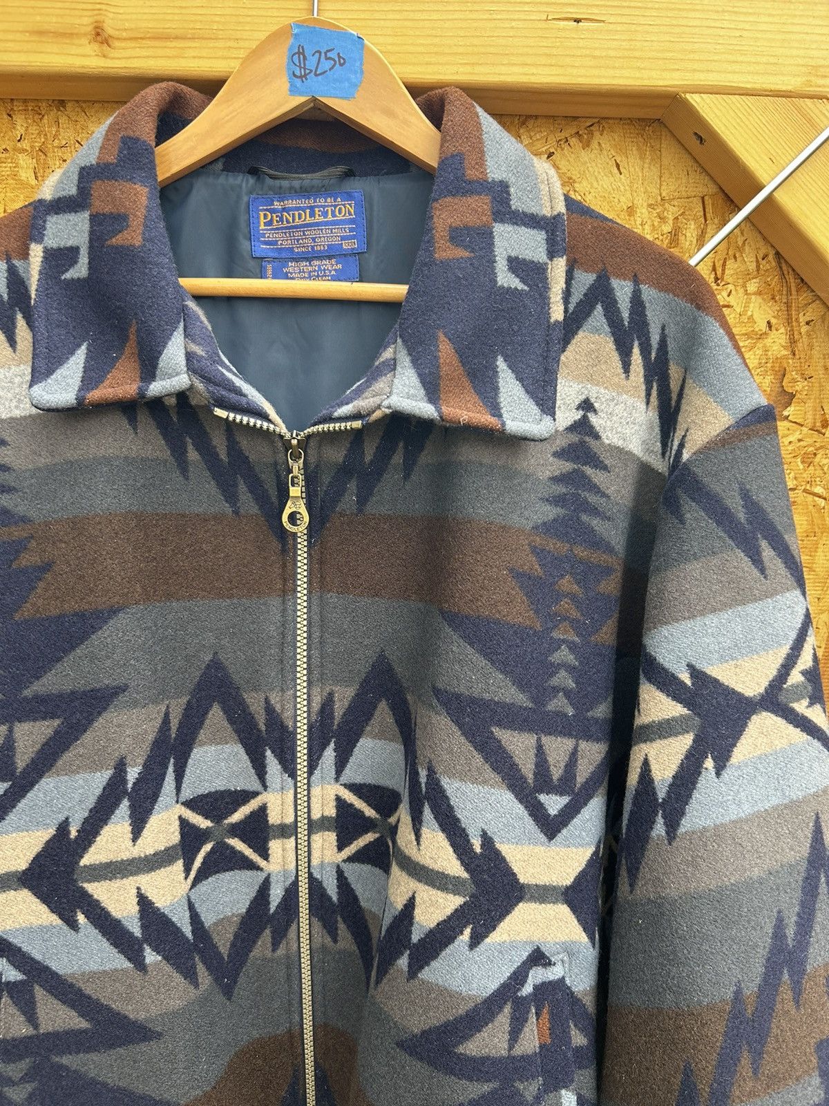 Pendleton × Vintage Vintage Pendleton Aztec wool bomber coat Size US XXL / EU 58 / 5 - 2 Thumbnail