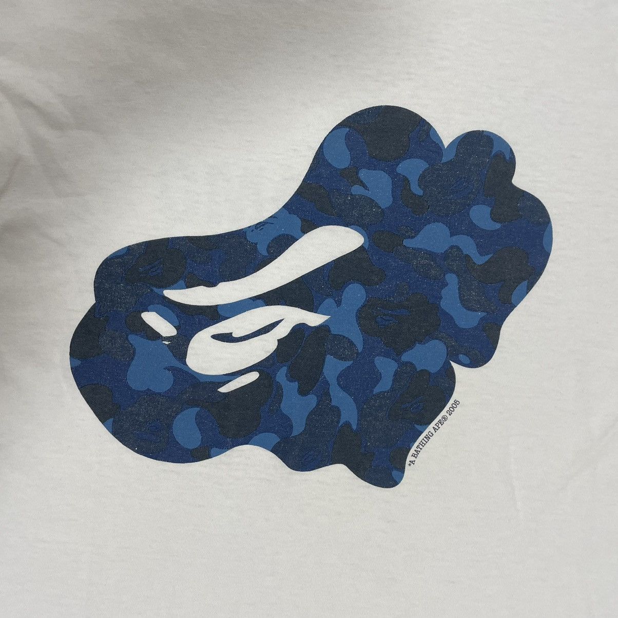 Bape Bape Camo Tee kaws collabo backprint M white Size US M / EU 48-50 / 2 - 3 Thumbnail