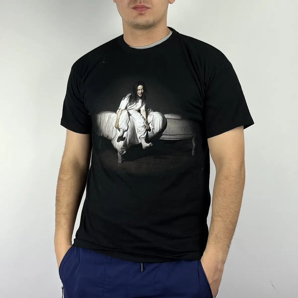 Billie Eilish Billi Elish Tshirt band tee rap size Small Size US S / EU 44-46 / 1 - 1 Thumbnail