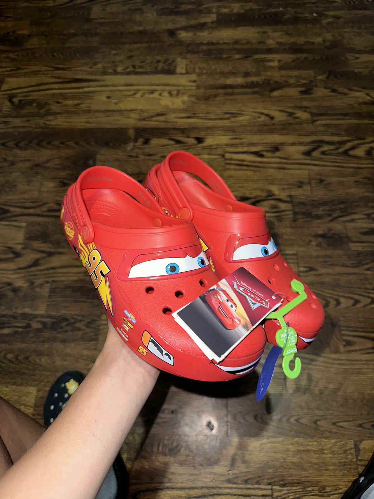 Lightning mcqueen crocs size 8 hot sale