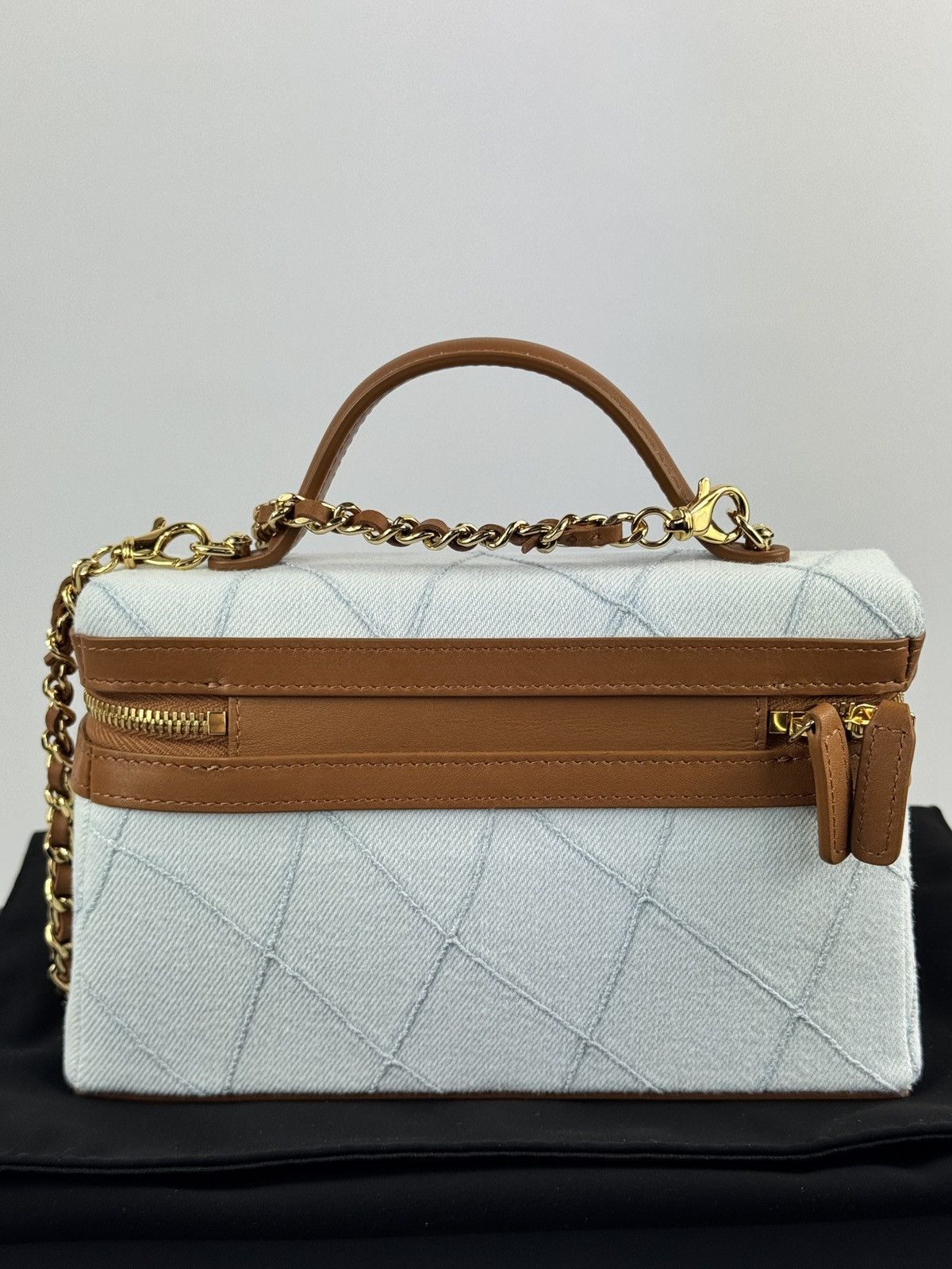 Chanel SMALL DENIM VANITY BAG ‘COCO BEACH 2026’ Size ONE SIZE - 4 Thumbnail