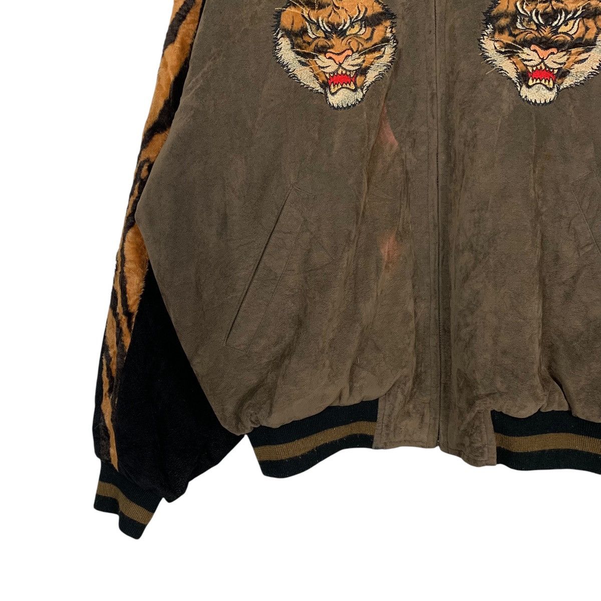 Japanese Brand Vintage Bilvie Embroidery Tiger Sukajan Jacket Size US XL / EU 56 / 4 - 3 Thumbnail