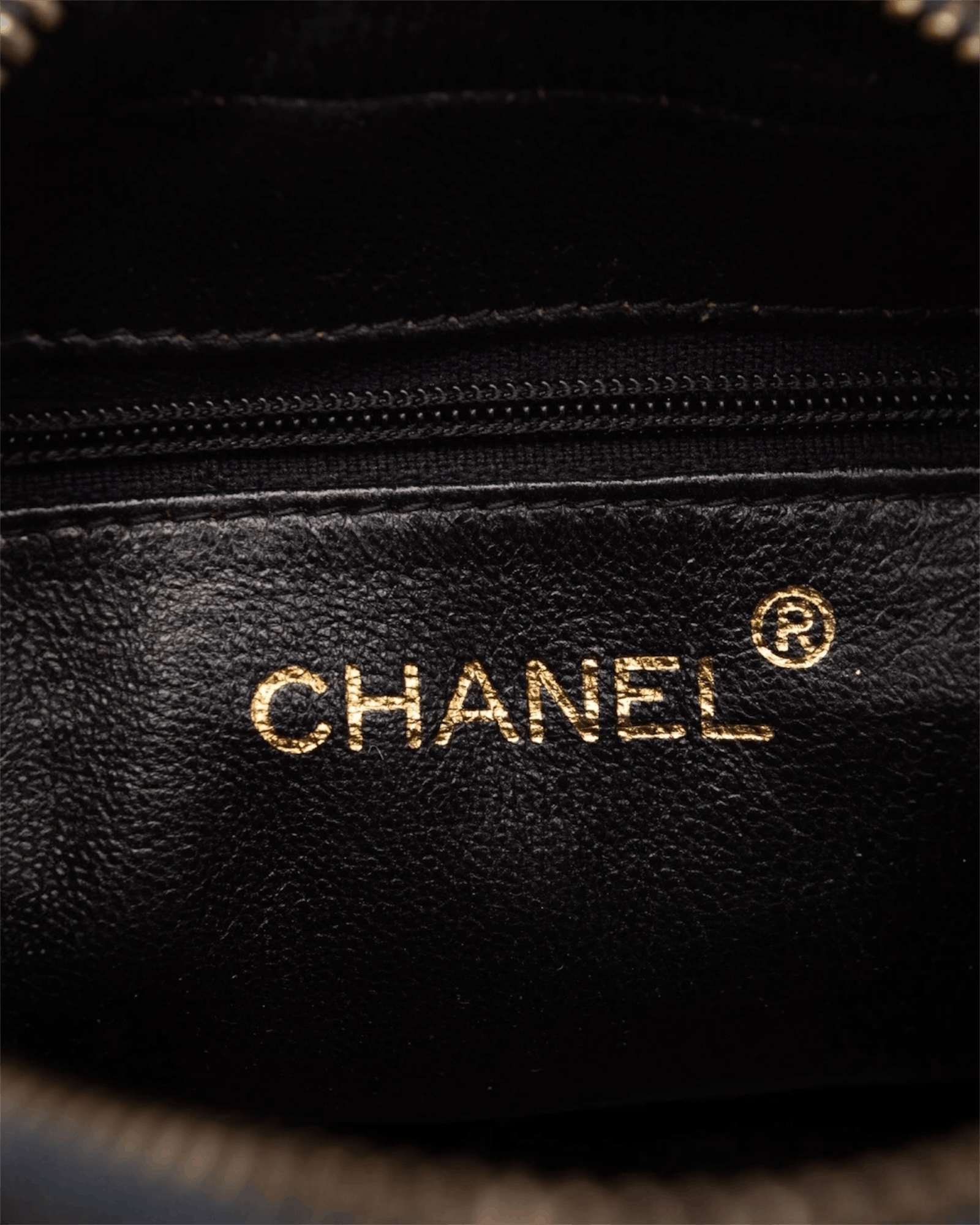 Chanel Chanel 1989-1991 Inrerlocking CC Camera Bag Size ONE SIZE - 7 Thumbnail