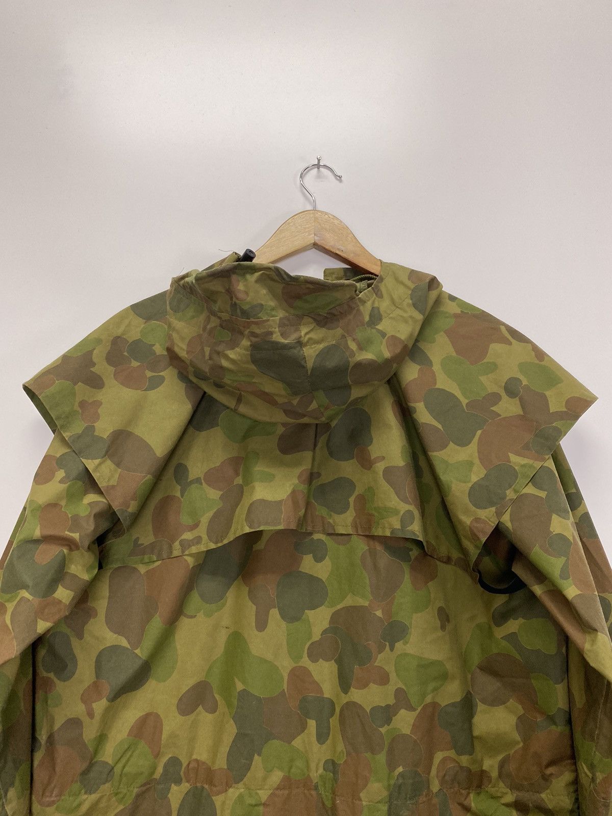 Vintage Vintage Camo Parka Jacket Size US XL / EU 56 / 4 - 18 Thumbnail