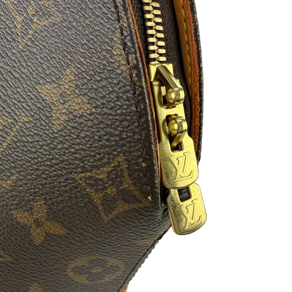Louis Vuitton Louis Vuitton Monogram Ellipse PM Handbag Size ONE SIZE - 9 Thumbnail