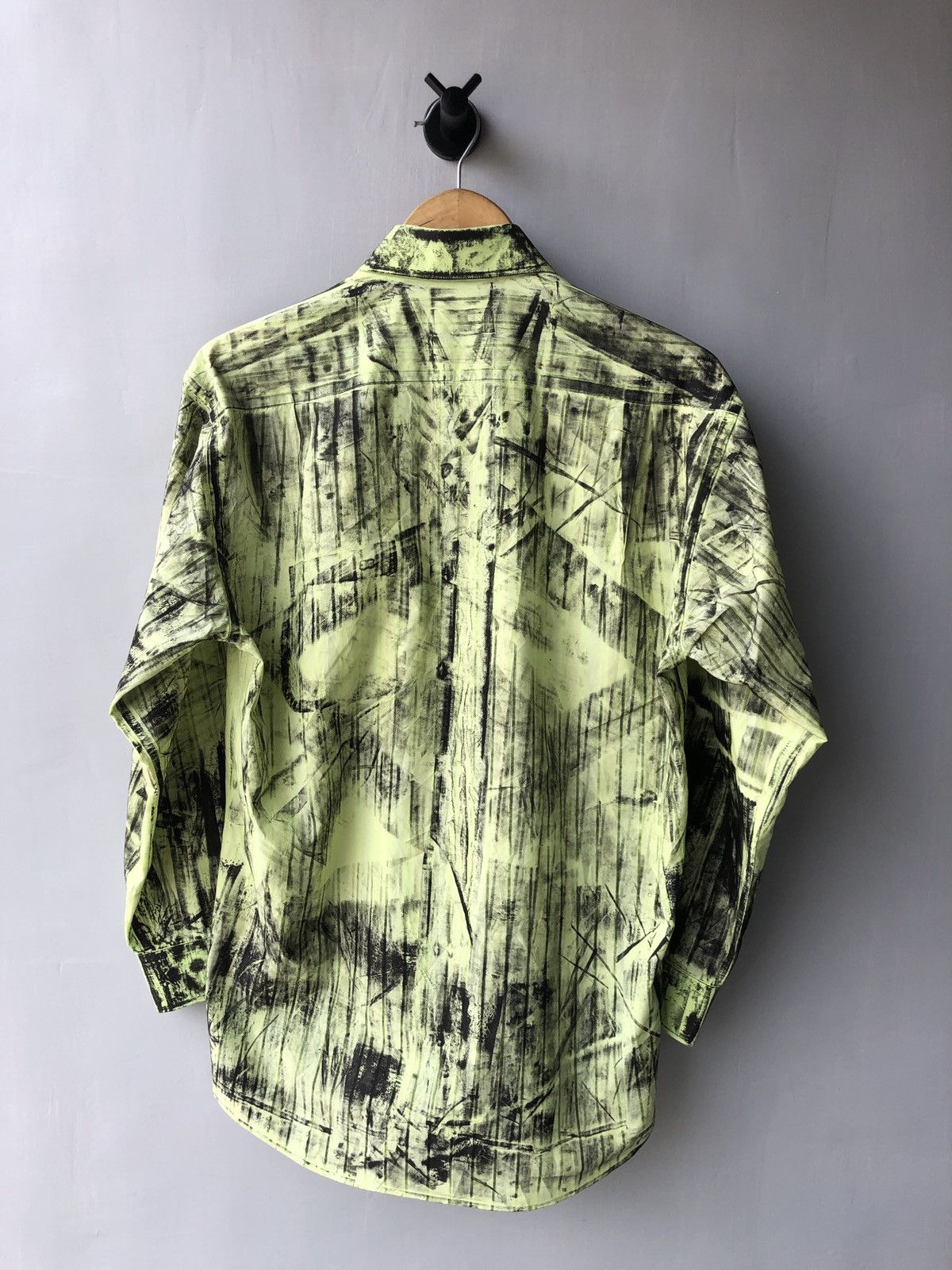 Balenciaga Vintage balenciaga long sleeve shirt destroyed 90s Size US XL / EU 56 / 4 - 2 Thumbnail