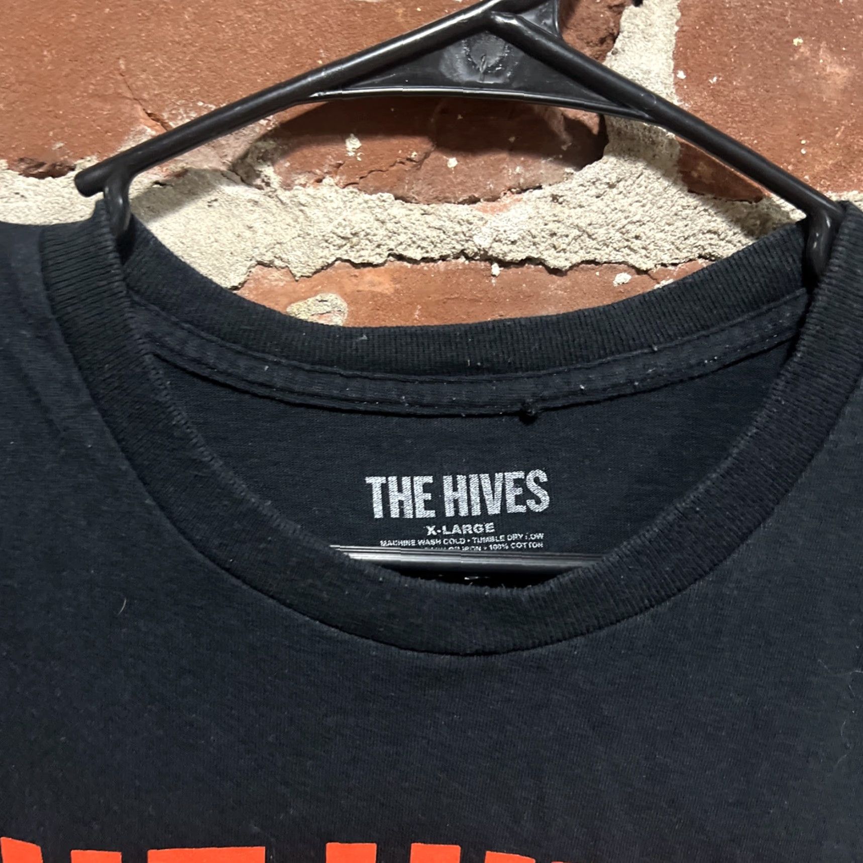 Vintage The Hives T-Shirt Men XL Black Band Music Rock Logo 2020-2029 Shirt Short Sleeve Crew Neck Cotton 24” Pit to Pit 29” Length Merch Size US XL / EU 56 / 4 - 2 Thumbnail