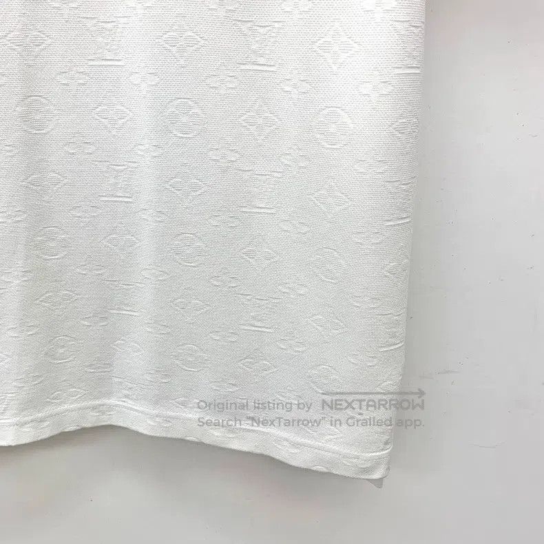 Louis Vuitton Louis Vuitton 22 white logo embossed full-print cotton cre Size US M / EU 48-50 / 2 - 4 Thumbnail