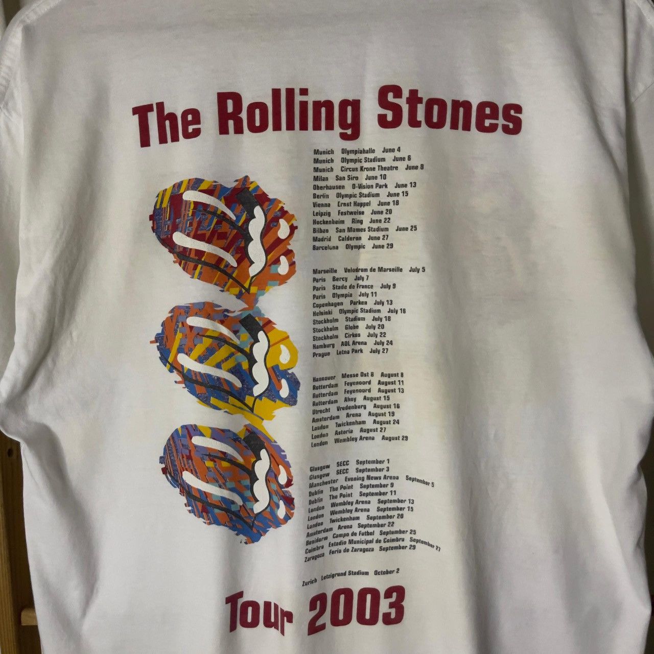 Vintage Vtg Rolling Stone 2003 Europe Tour T-shirt Size US M / EU 48-50 / 2 - 3 Thumbnail