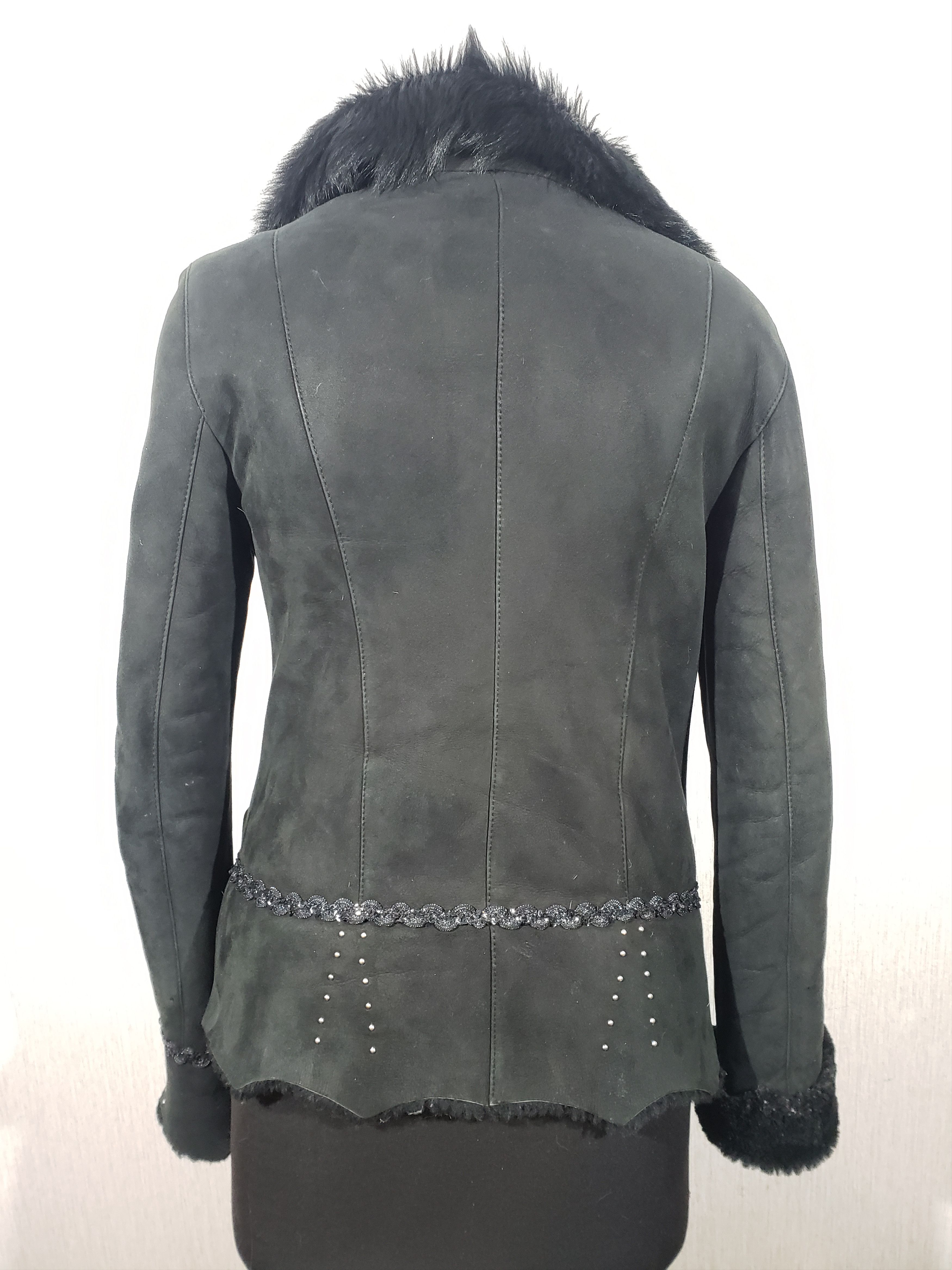 Other Stylish black sheepskin coat. Size M / US 6-8 / IT 42-44 - 5 Thumbnail