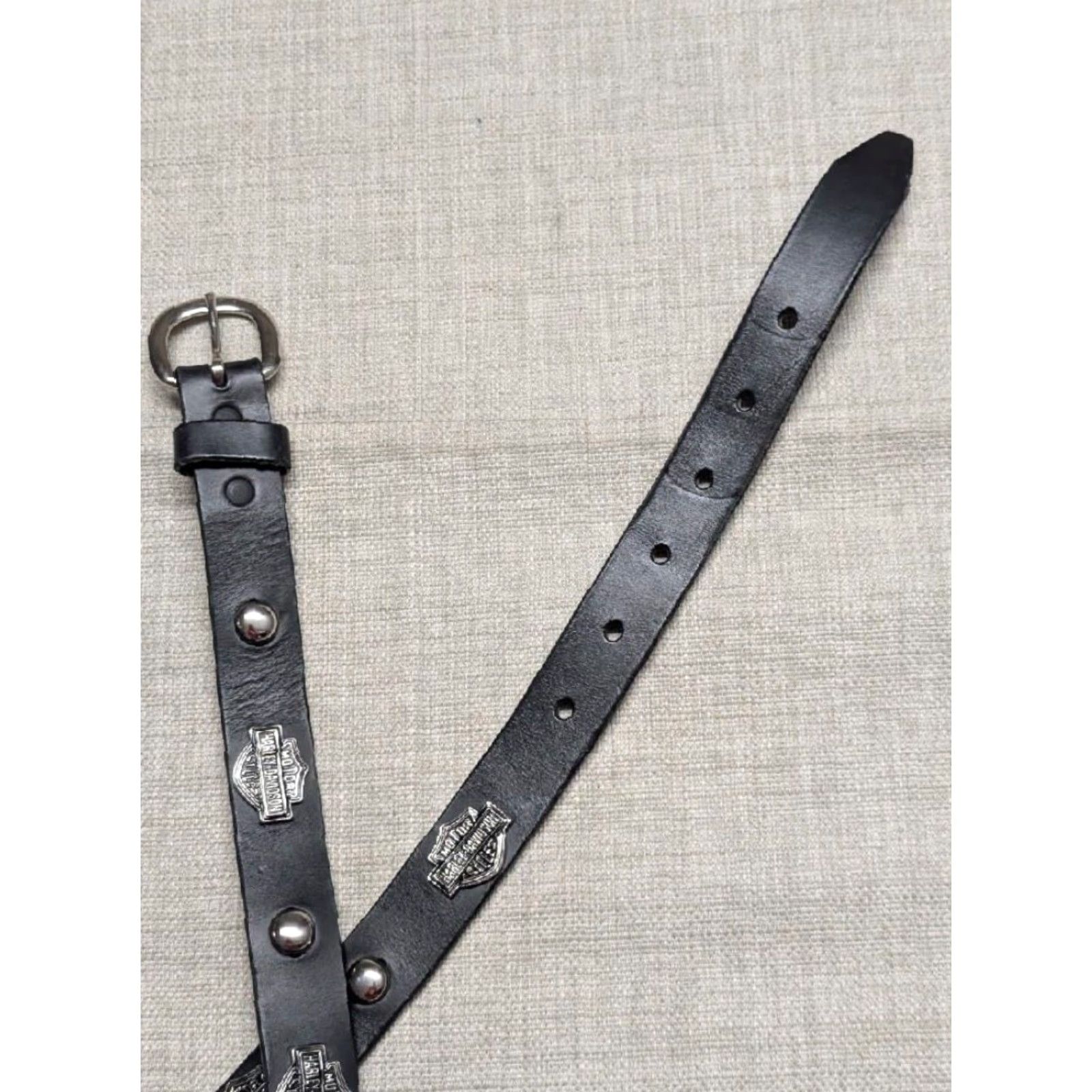 Harley Davidson VINTAGE Harley-Davidson belt Studded leather 28-30 Mens Western Belt Black 28-30 Men's 28-30 Harley-Davidson Belt Mens Western Belt Size 30 - 3 Thumbnail