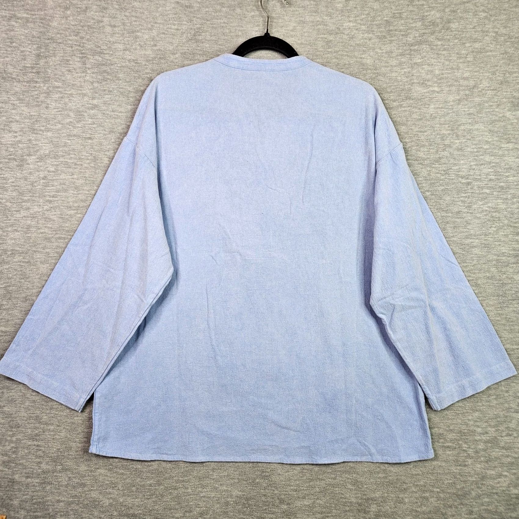 Soft Surroundings Soft Surroundings Women's V-neck Cedella Light Blue 3/4 Sleeve Top Size M New Size M / US 6-8 / IT 42-44 - 2 Thumbnail