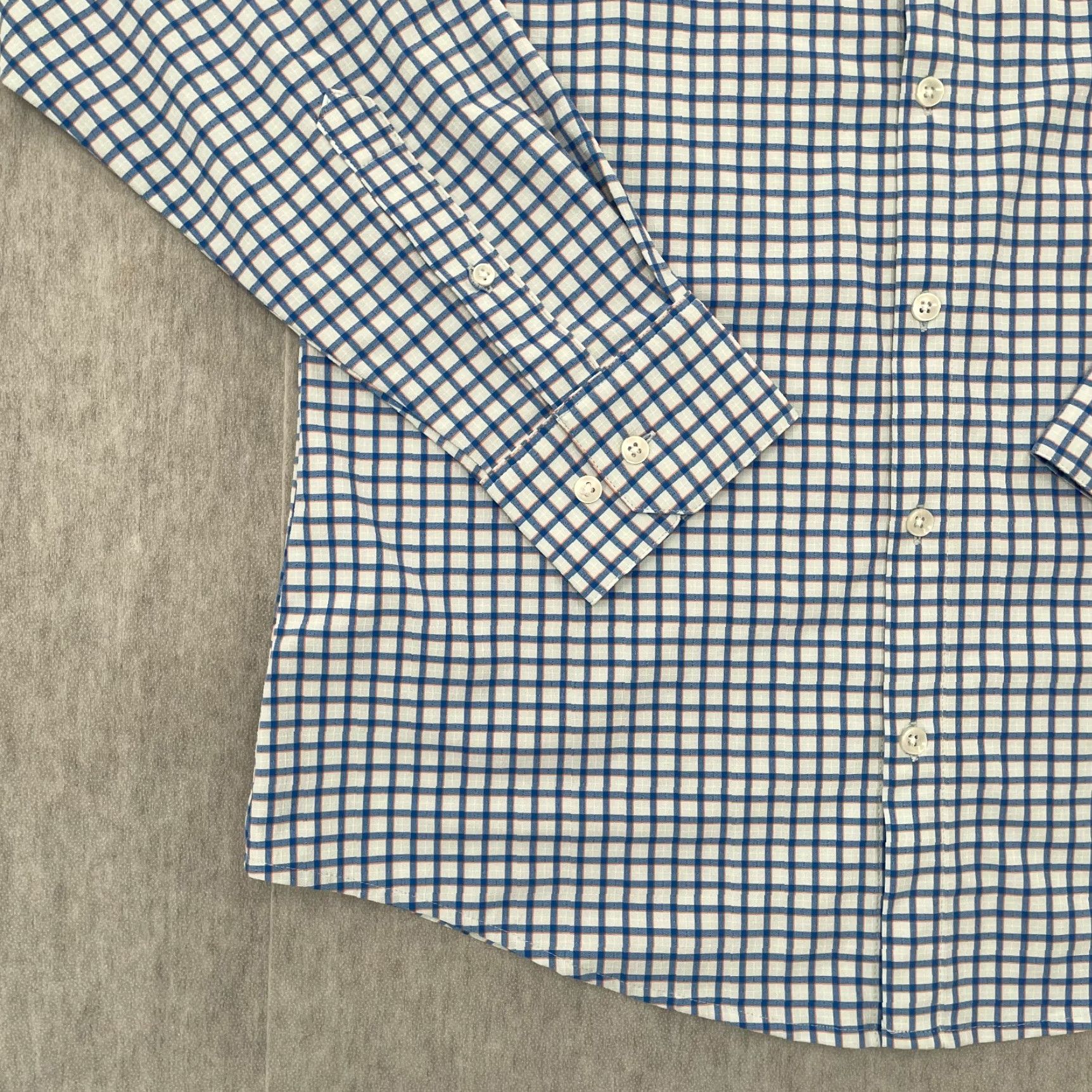 Mizzen+Main Mizzen+Main Shirt Adult Medium Trim Blue Checkered Button Up Performance Mens M Button-Up Casual Mens Blue Checkered Mizzen+Main Shirt Up Button Size US M / EU 48-50 / 2 - 4 Thumbnail