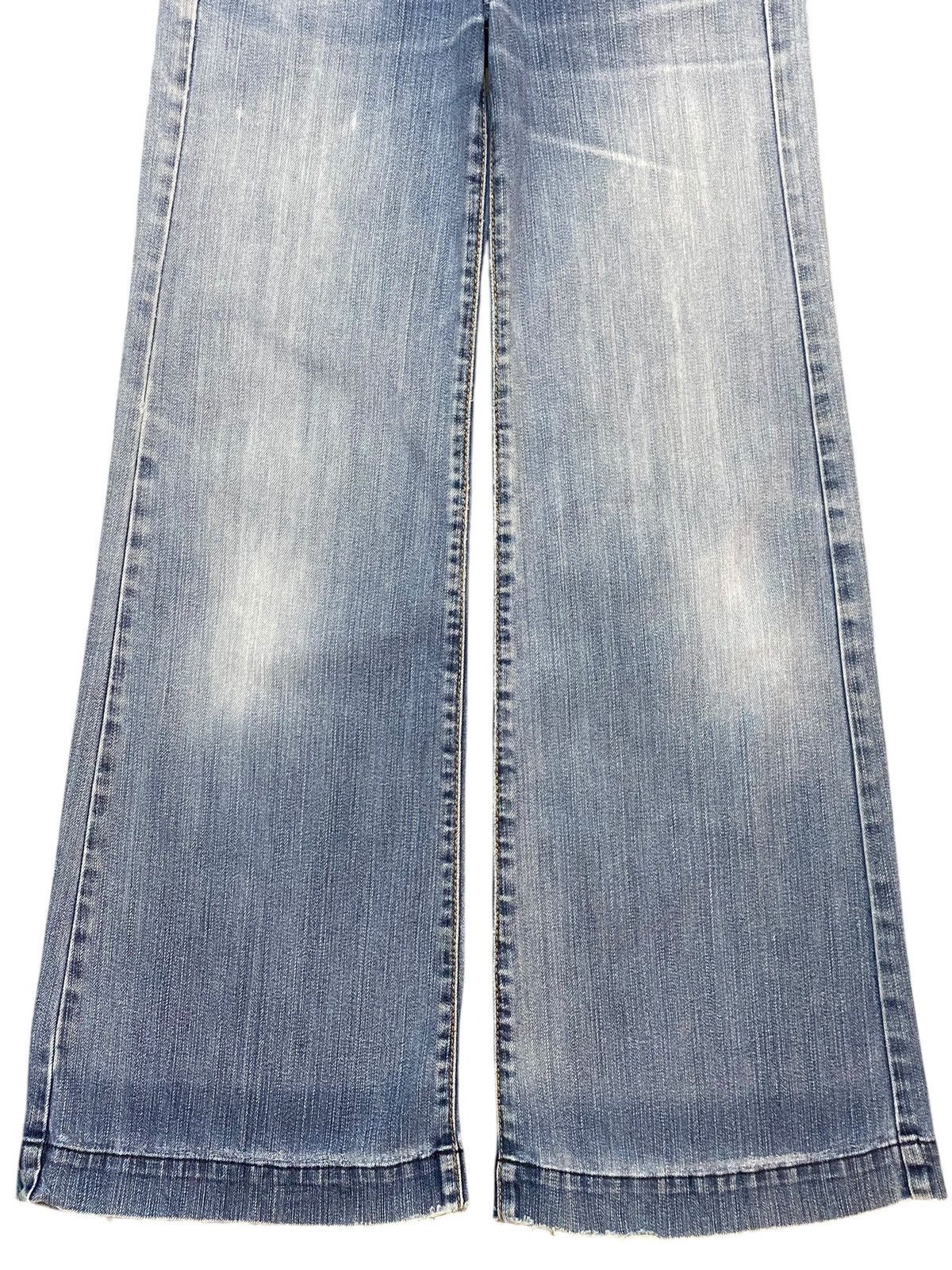 Japanese Brand Vintage Japanese Brand Uniqlo Fade Wash Baggy Jean Size 28" / US 6 / IT 42 - 5 Thumbnail