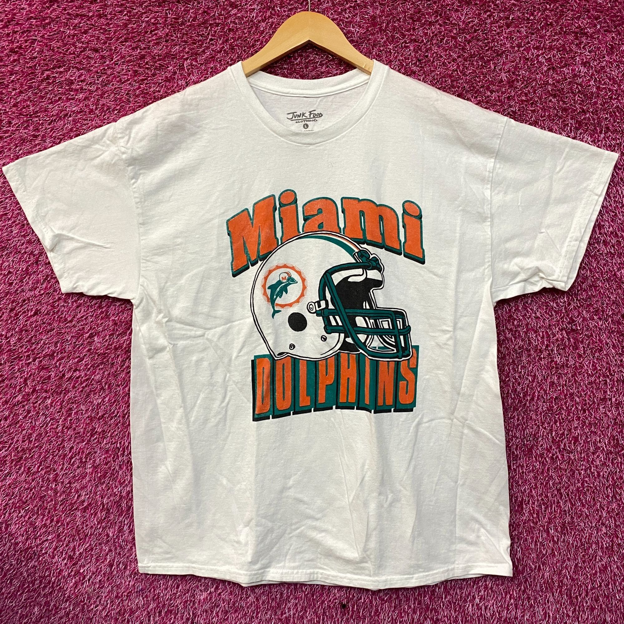 Junk Food Junk Food NFL Miami Dolphins Throwback Helmet Logo T- Shirt Size US L / EU 52-54 / 3 - 1 Thumbnail