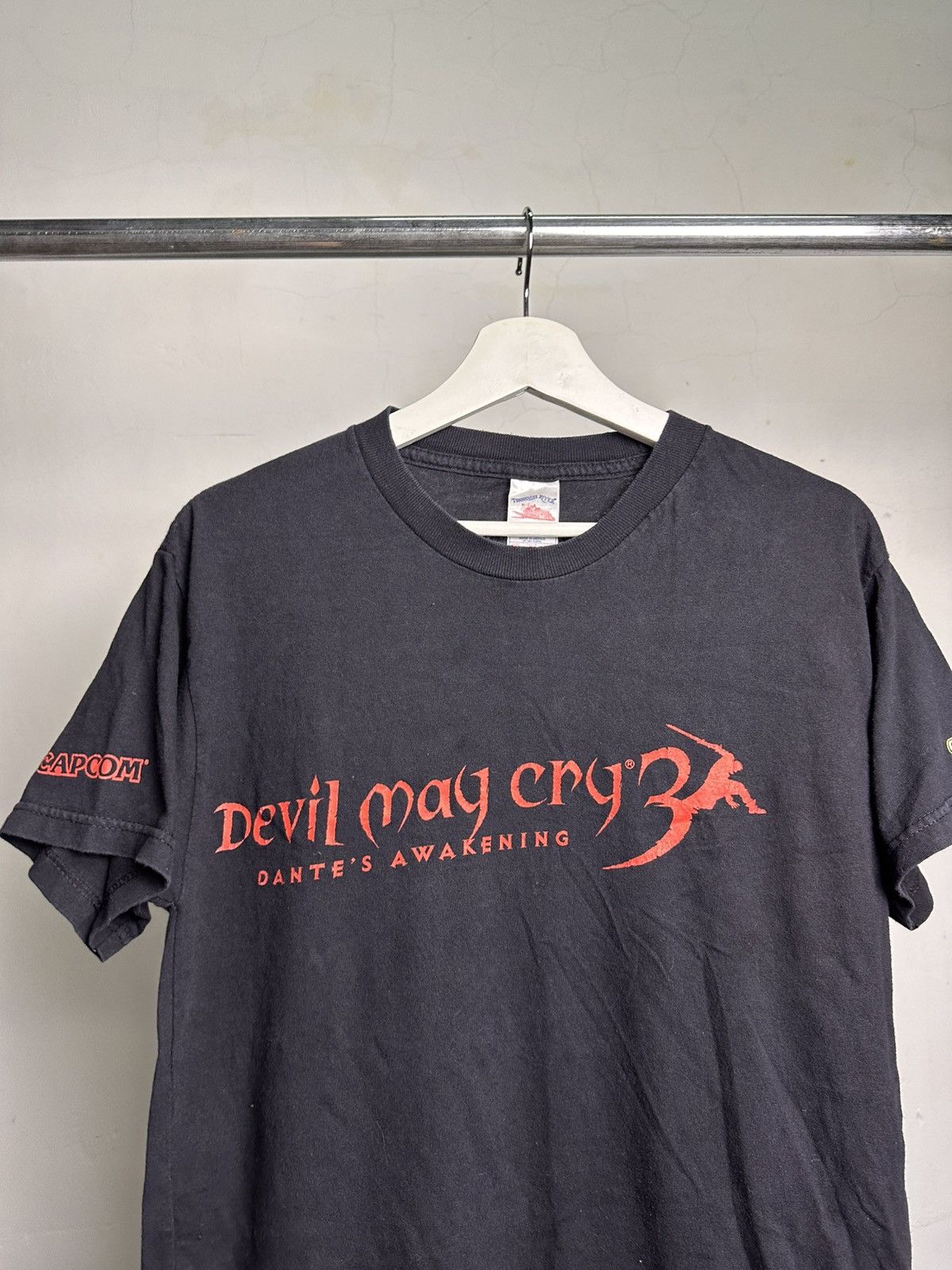 Vintage RARE 00’s Devil May Cry Capcom Game promo tee Size US M / EU 48-50 / 2 - 3 Thumbnail