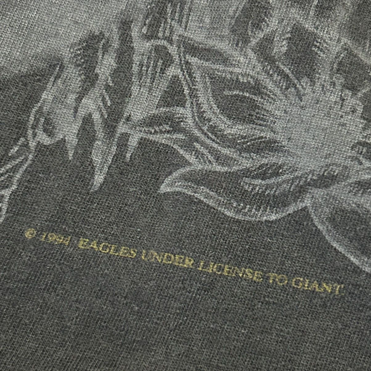 Vintage Vintage Eagles Hell Freezes Over World Tour Tee Size US L / EU 52-54 / 3 - 3 Thumbnail