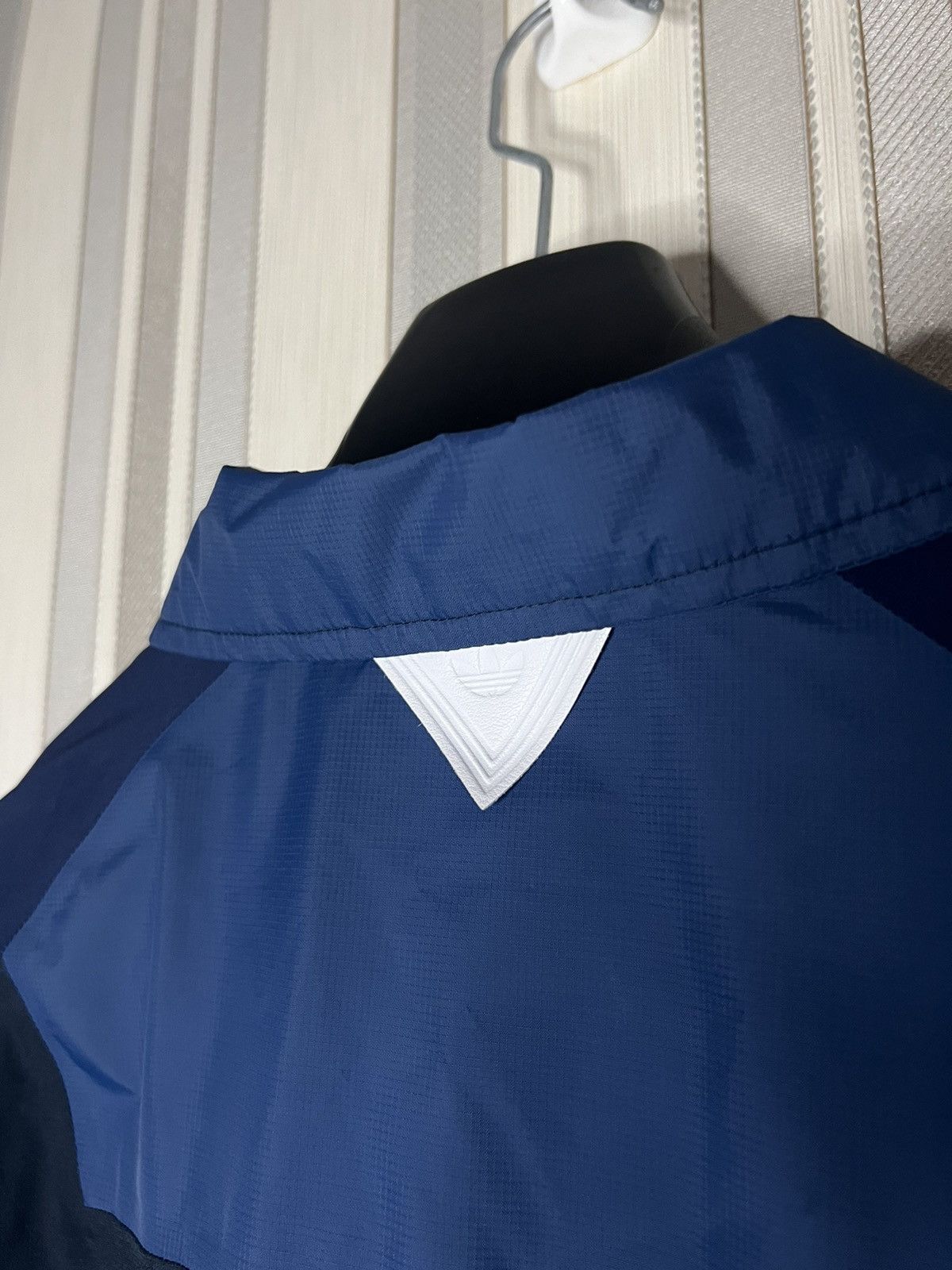 White Mountaineering Adidas x White Mountaineering Gore Tex Bench Jacket Gorpcore Size US L / EU 52-54 / 3 - 8 Thumbnail