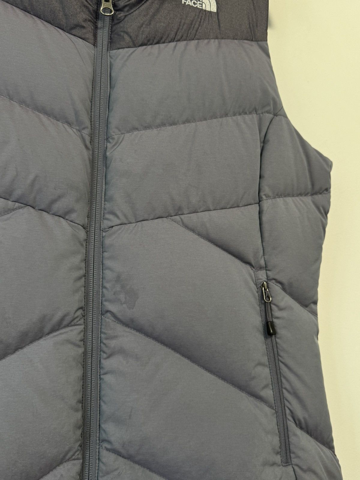 The North Face ☔️The North Face Vintage Vest Women’s Y2K style Size M / US 6-8 / IT 42-44 - 6 Thumbnail