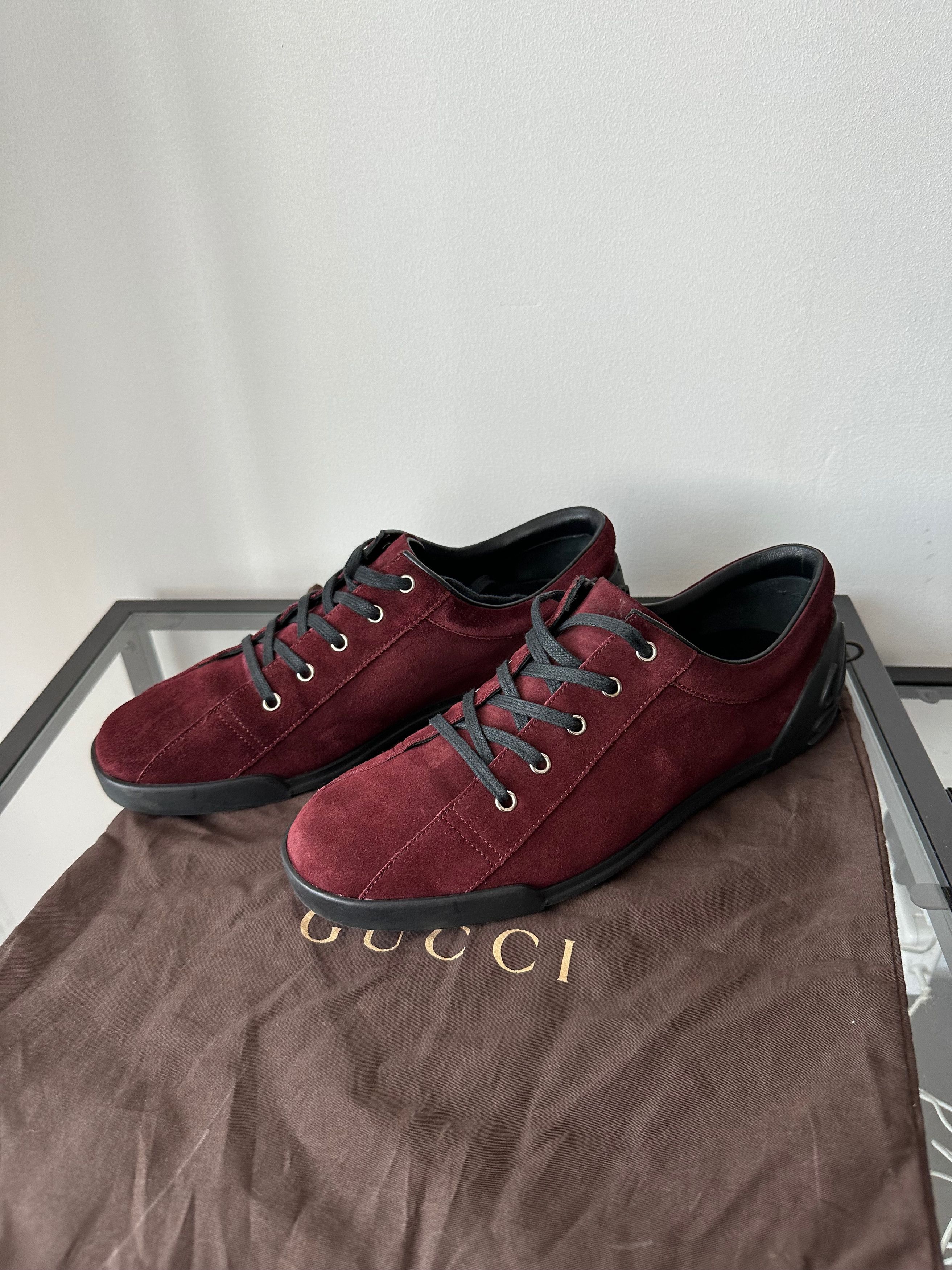 image of Gucci Suede Burgundy Low Top Sneakers 281009, Men's