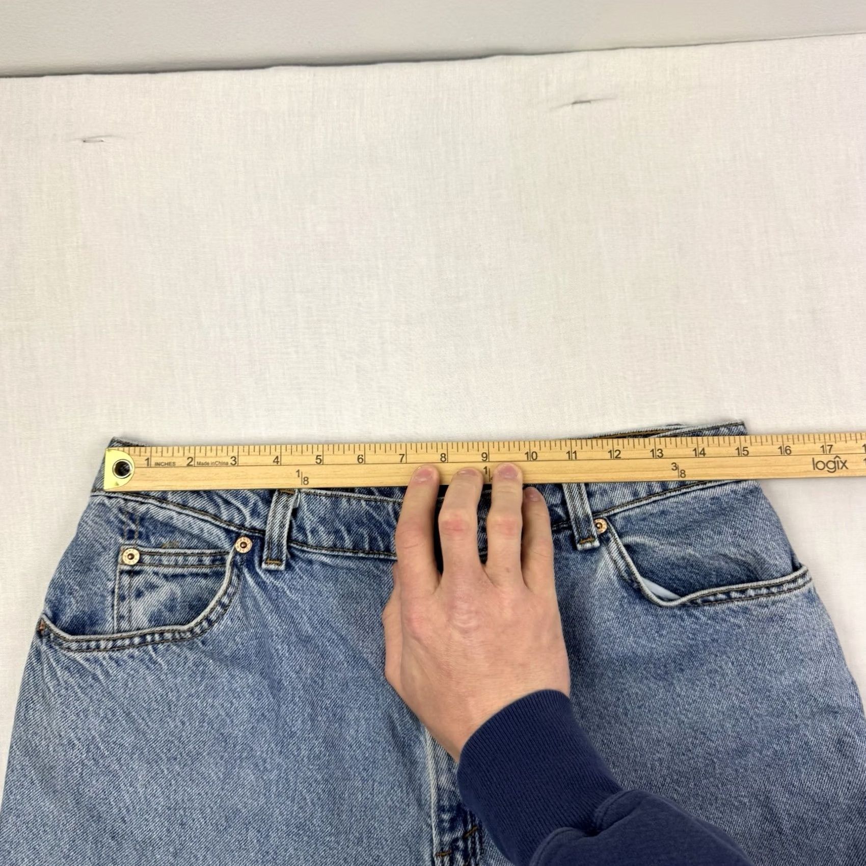 Levi's VINTAGE Levi's 15951 Jeans Womens 14 Long Relaxed Tapered Fit Made In USA 90s Size 36" / US 14 / IT 50 - 6 Thumbnail