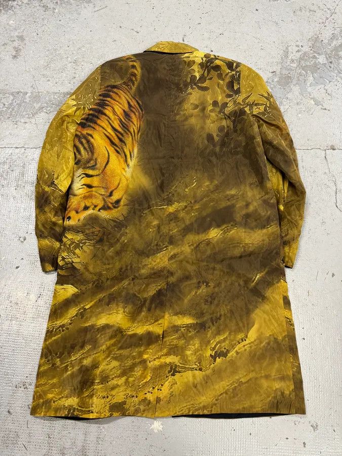 Dries Van Noten AW2020 Dries Van Noten Tiger Print Reversible Trench Coat Size US M / EU 48-50 / 2 - 7 Thumbnail