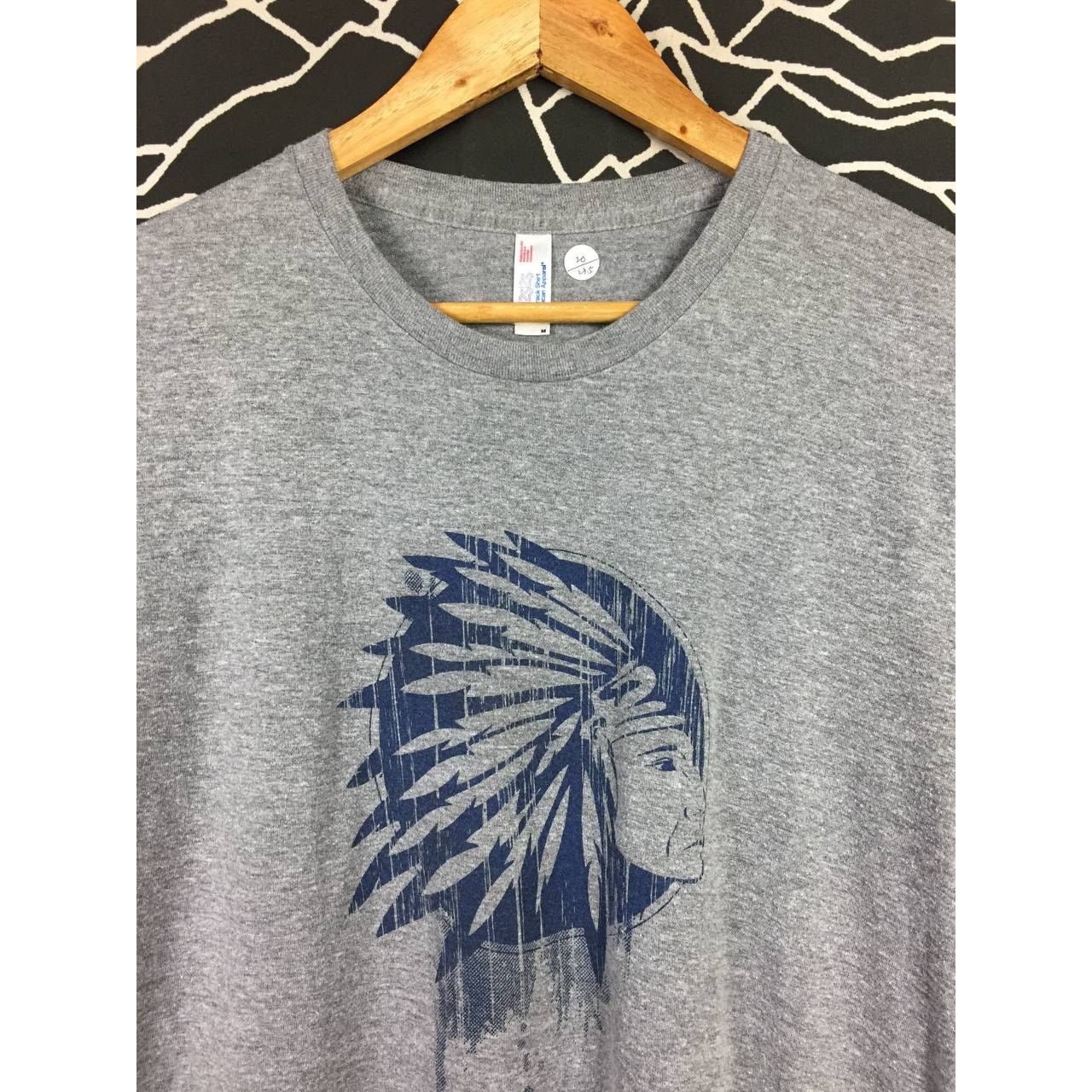 American Apparel Native American Indian Headdress Feathers Graphic Tee Size US M / EU 48-50 / 2 - 3 Thumbnail