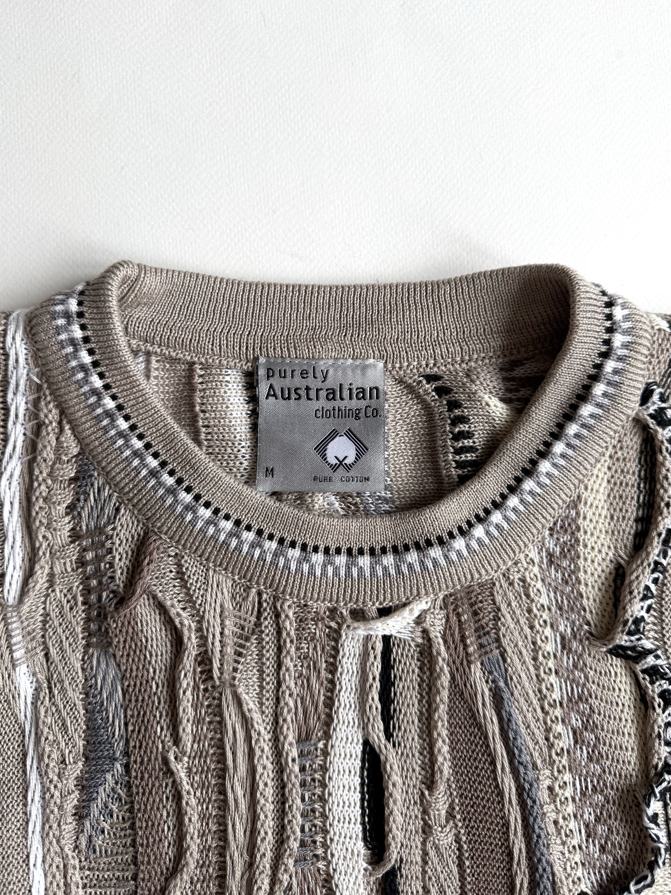 Vintage Vintage Coogi Style 3D Patterned Knit Sweater Biggie (M) Size US M / EU 48-50 / 2 - 2 Thumbnail