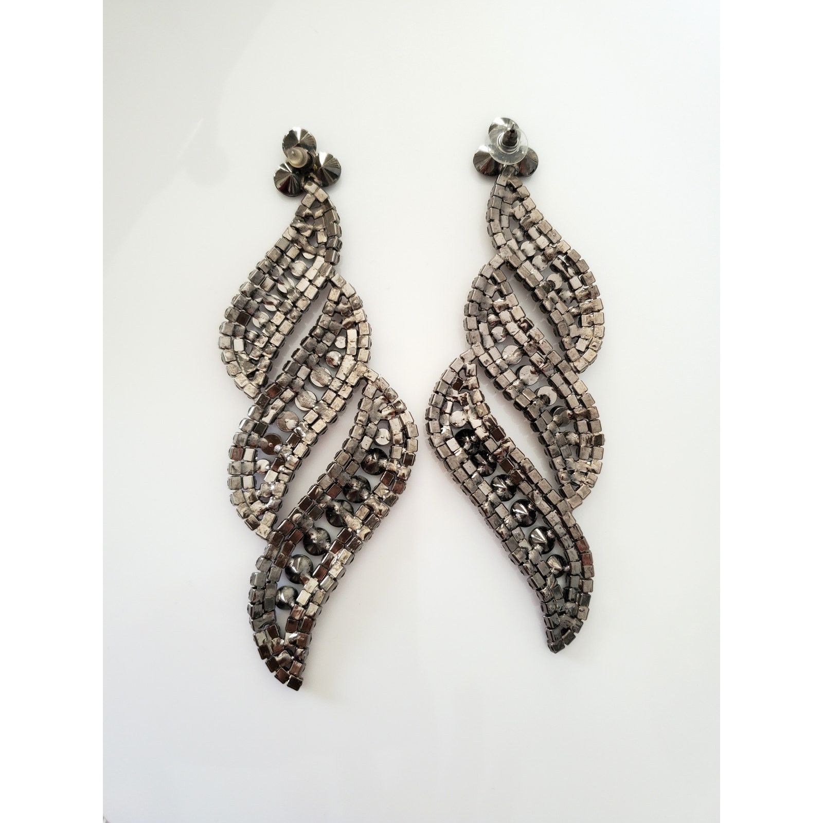 Other Long Purple Dangle Rhinestone Earrings Size ONE SIZE - 4 Thumbnail