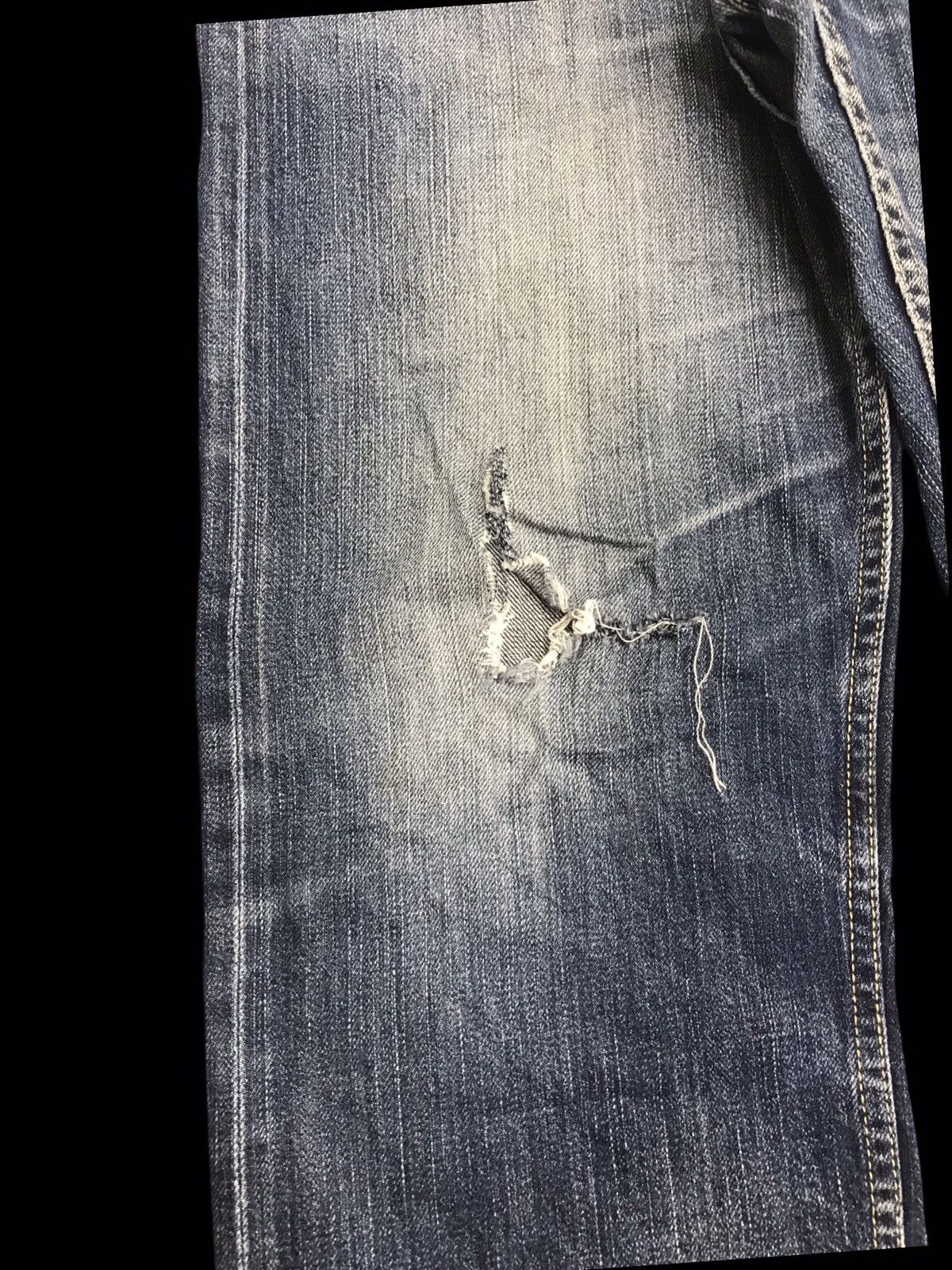 Japanese Brand 💥ART💥Very Rare Japan Dragon Embroidery Distresed Denim F29 Size US 35 - 5 Thumbnail