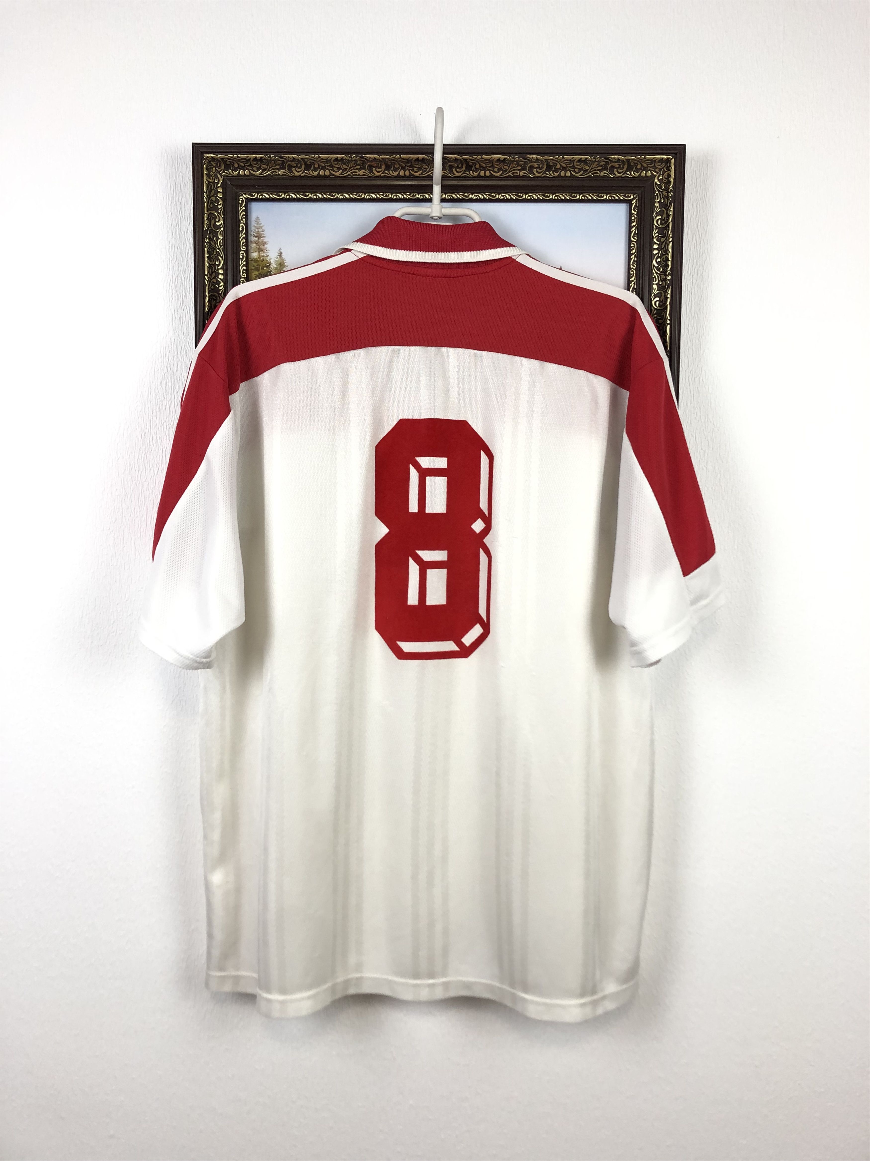 Adidas Vintage Dynamo Bucharest Football Shirt Player Issue Tee Size US XL / EU 56 / 4 - 10 Thumbnail