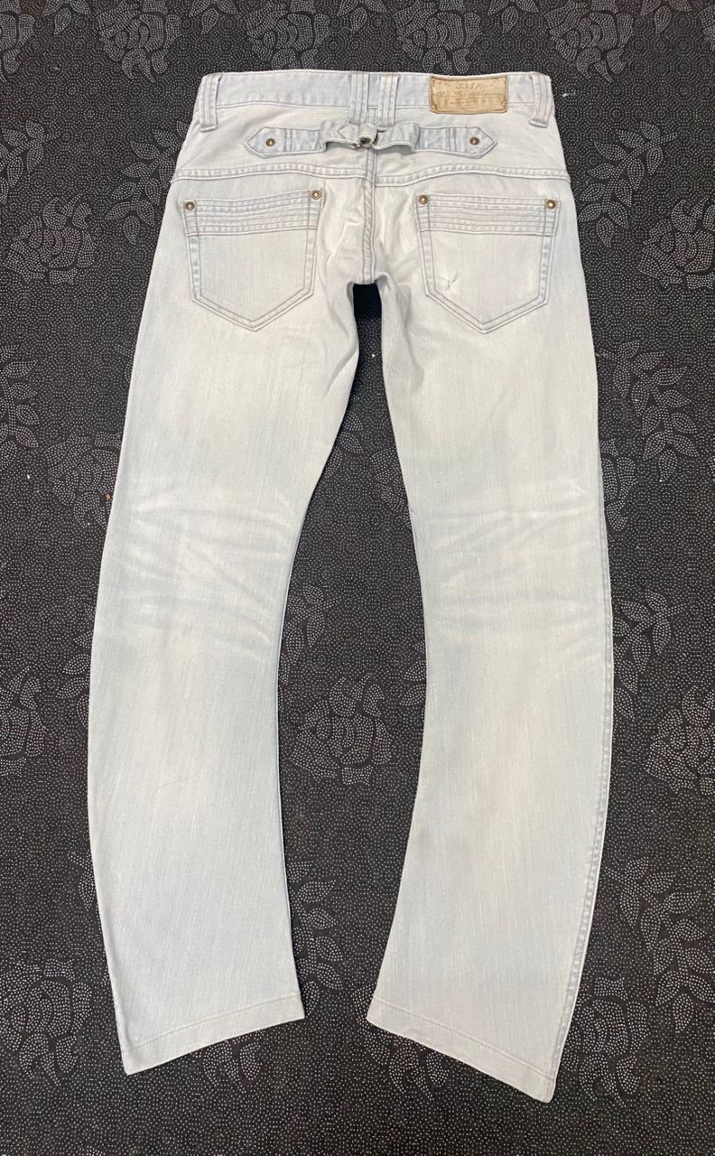 5351 POUR LES HOMMES 💥BEST OFFER💥5351 POURLES HOMME DISTRESSED DENIM Size US 30 / EU 46 - 2 Thumbnail