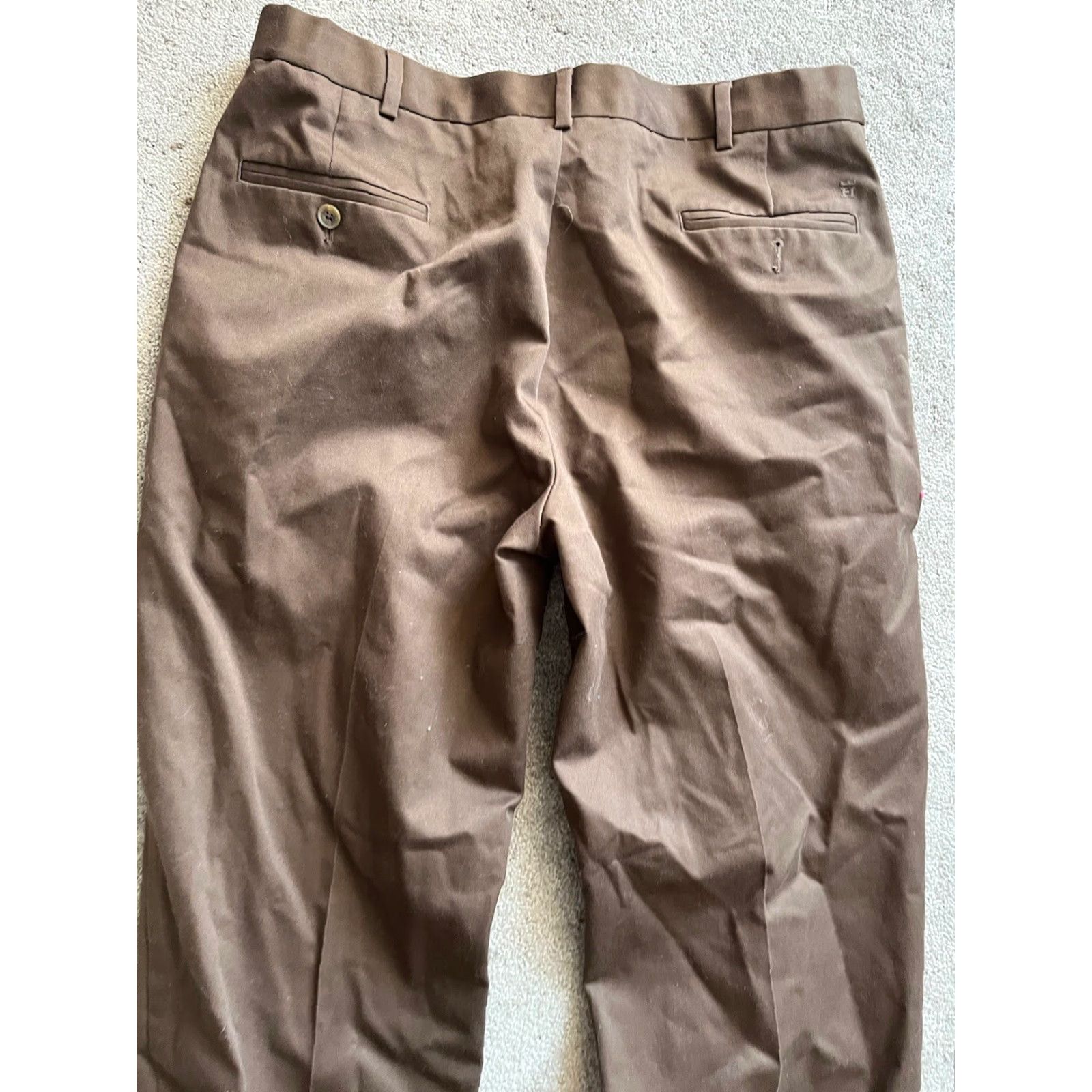 Haggar Men Haggar Pants Classic Fit Pleated Front Stretch waist 38x31 Brown Size US 38 / EU 54 - 4 Thumbnail