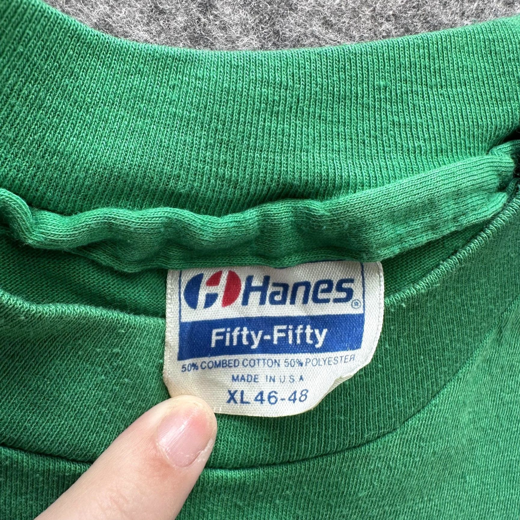 Hanes VINTAGE Hanes Shirt Mens XL Green B.C. SIGNS Graphic 50/50 Made USA Crew Neck Short Sleeve 80s Promo Tee Size US XL / EU 56 / 4 - 5 Thumbnail