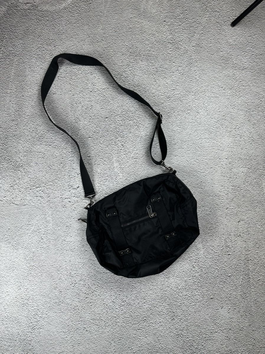 Japanese Brand Kipling Shoulder Bag Japan Y2K Avant Garde SK8 GGL Bag Style Size ONE SIZE - 2 Thumbnail