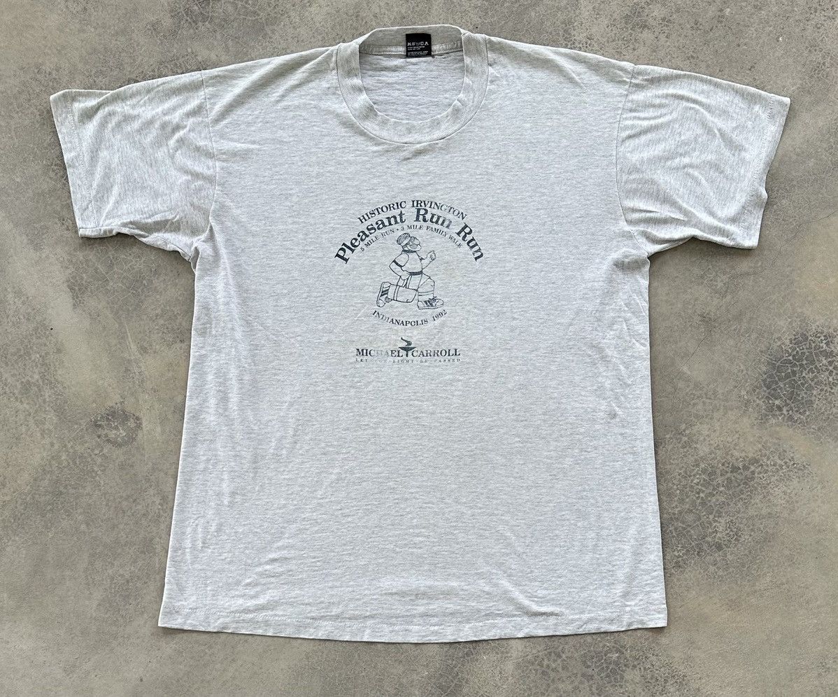 Vintage MICHAEL CARROLL LOTTERY FOUNDATION RUN VINTAGE 90S TEE Size US XL / EU 56 / 4 - 1 Thumbnail