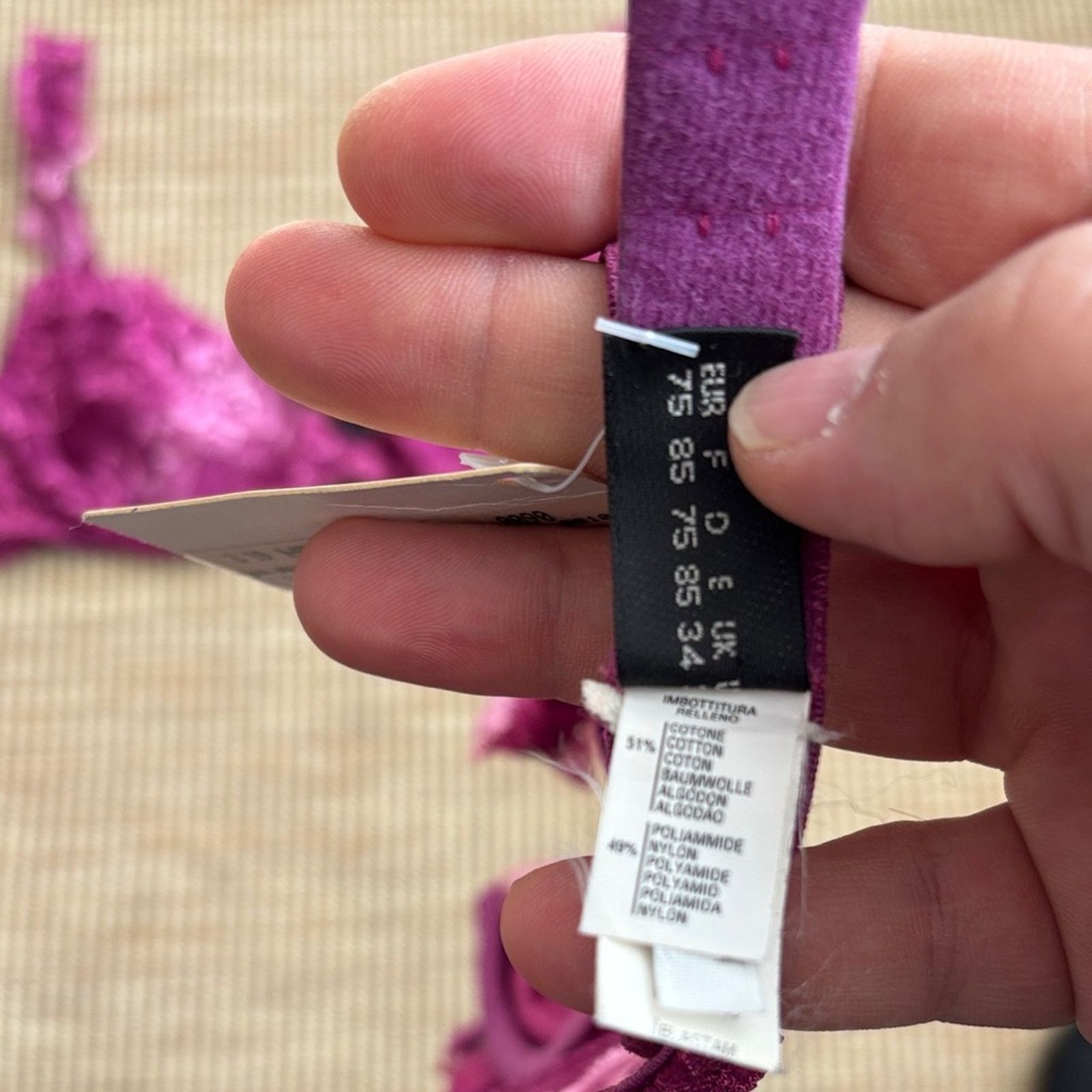La Perla NWT La Perla Fuchsia Lace Bra 34B Size ONE SIZE - 4 Thumbnail