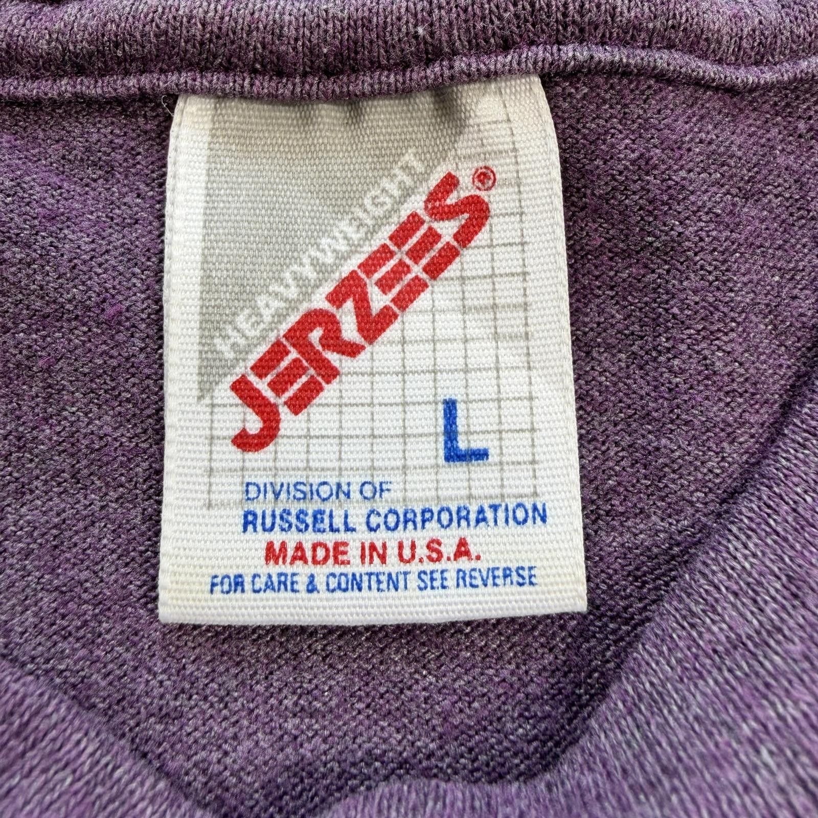 Jerzees Vintage Native American Wolf Spirit Graphic T-Shirt Purple Size US L / EU 52-54 / 3 - 4 Thumbnail
