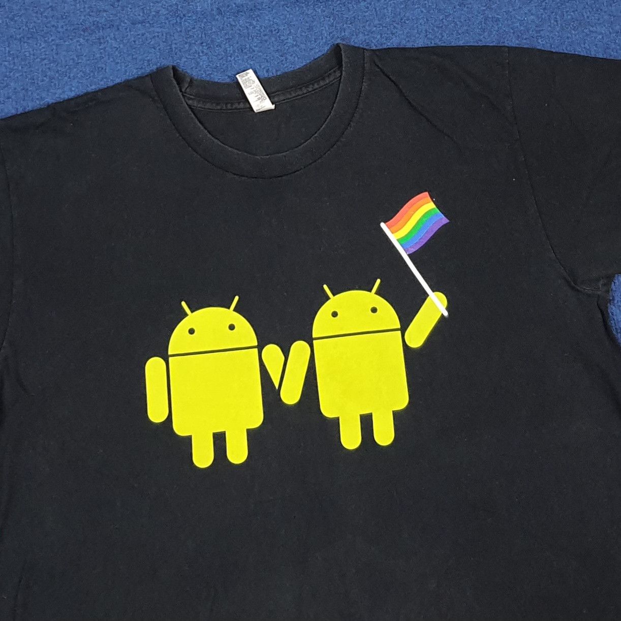 Vintage Vintage Google Android LGBT Promo Tshirt C285N59 Size US L / EU 52-54 / 3 - 2 Thumbnail