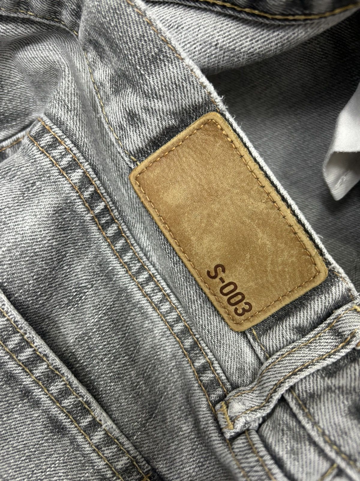 Undercover × Uniqlo BAGGY🔥DISTRESSED DENIM S-003 FADED GREY BAGGY JEANS Size US 34 / EU 50 - 11 Thumbnail