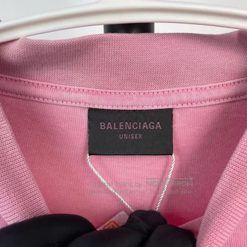 Balenciaga Balenciaga Distressed Pink Eiffel Tower Short Sleeve Size US S / EU 44-46 / 1 - 4 Thumbnail